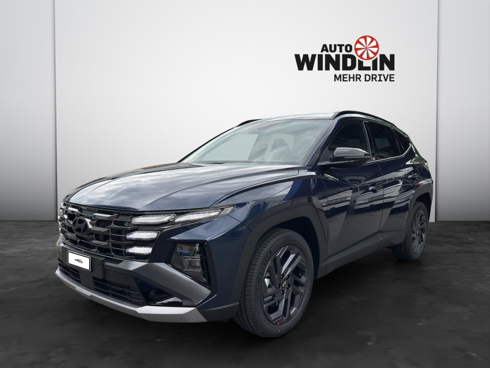 HYUNDAI Tucson 1.6 T-GDi HEV Origo Blackline 4WD MY27-showroom-element-3