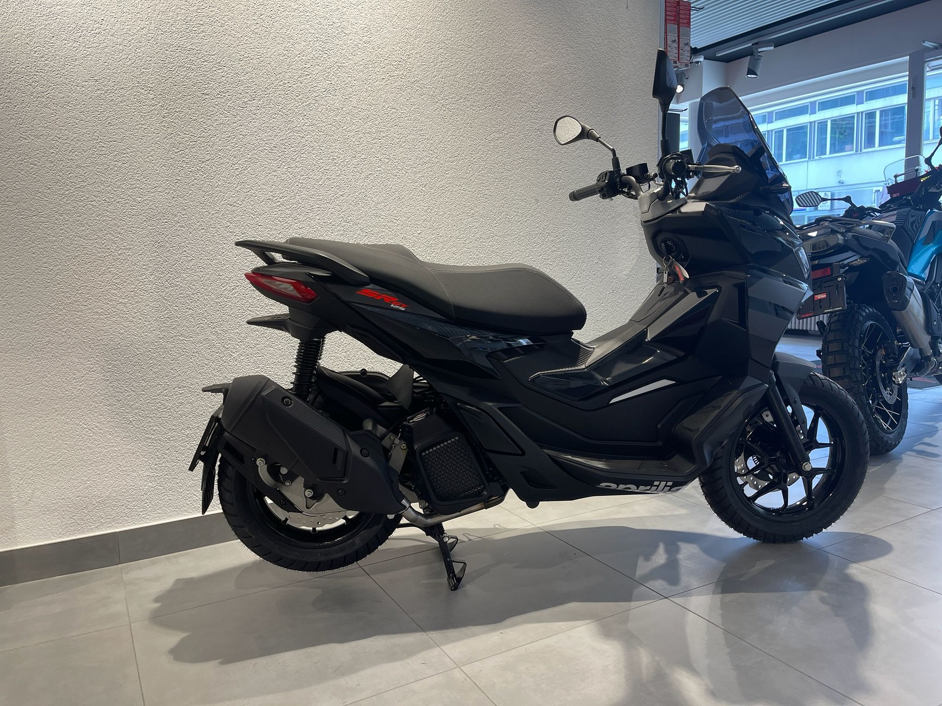 APRILIA SR 125 GT ABS | Neu | 125cc | Adventure Roller | Garantie-image-2