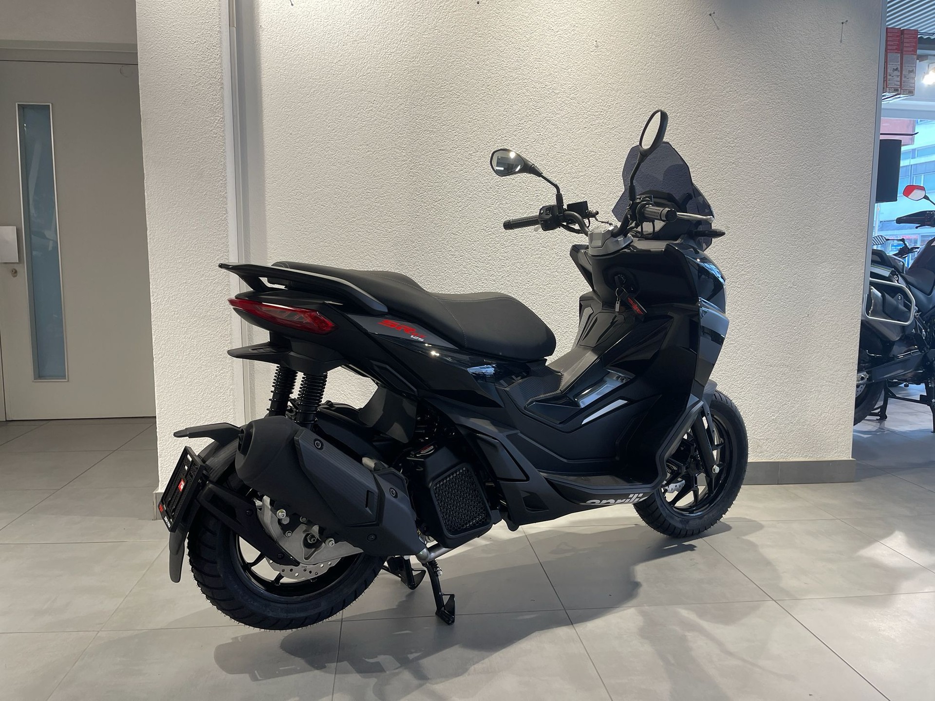 APRILIA SR 125 GT ABS | Neu | 125cc | Adventure Roller | Garantie-image-13