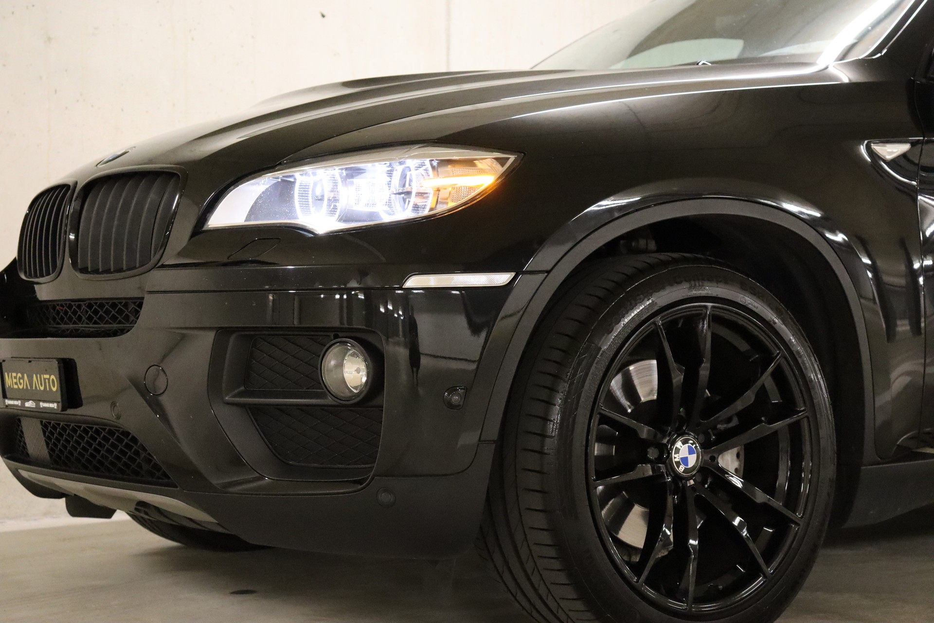BMW X6 xDrive 40d Steptronic **FACELIFT**-showroom-element-1