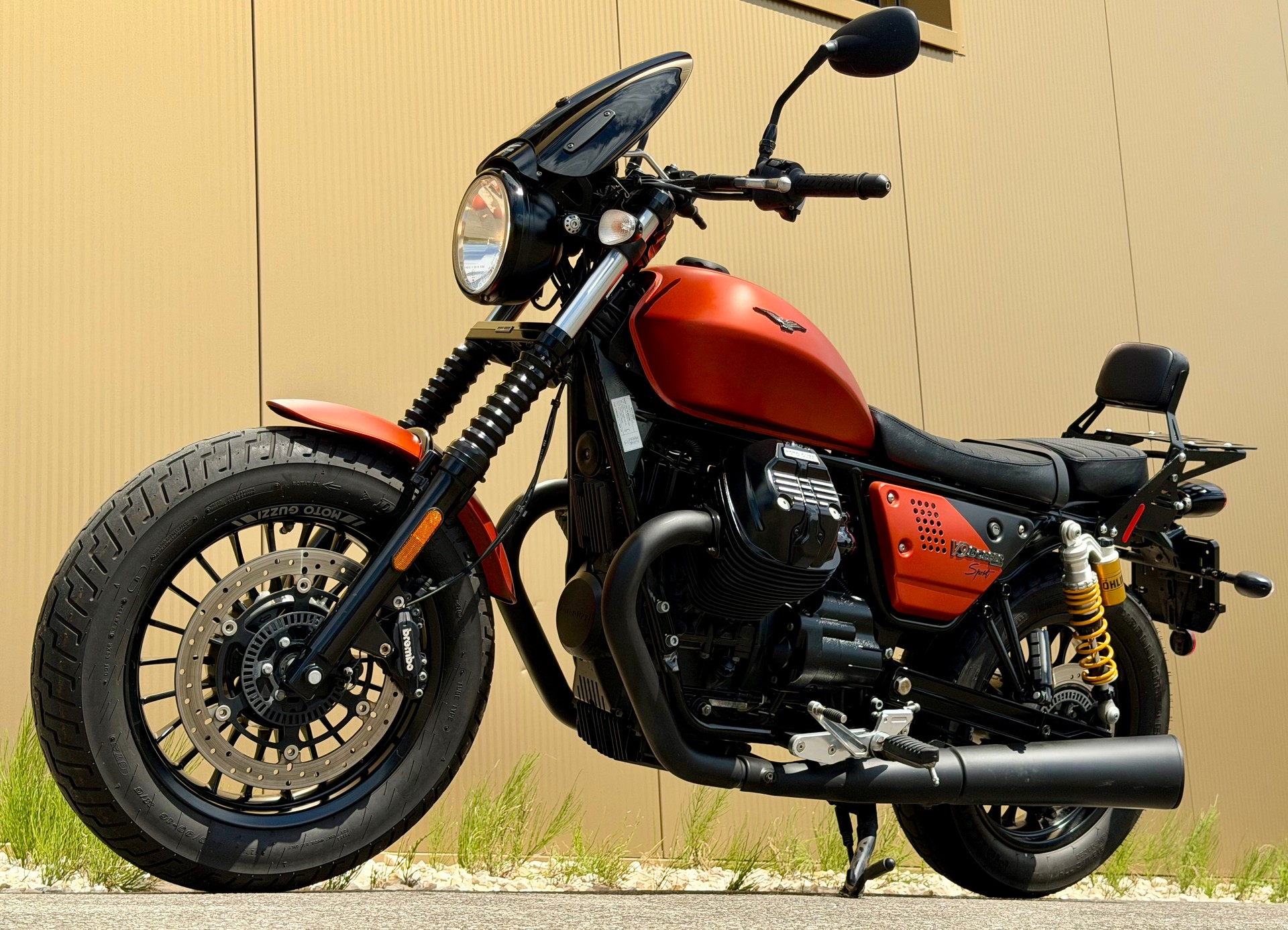 MOTO GUZZI V9 Bobber Sport 850 ABS-image-9