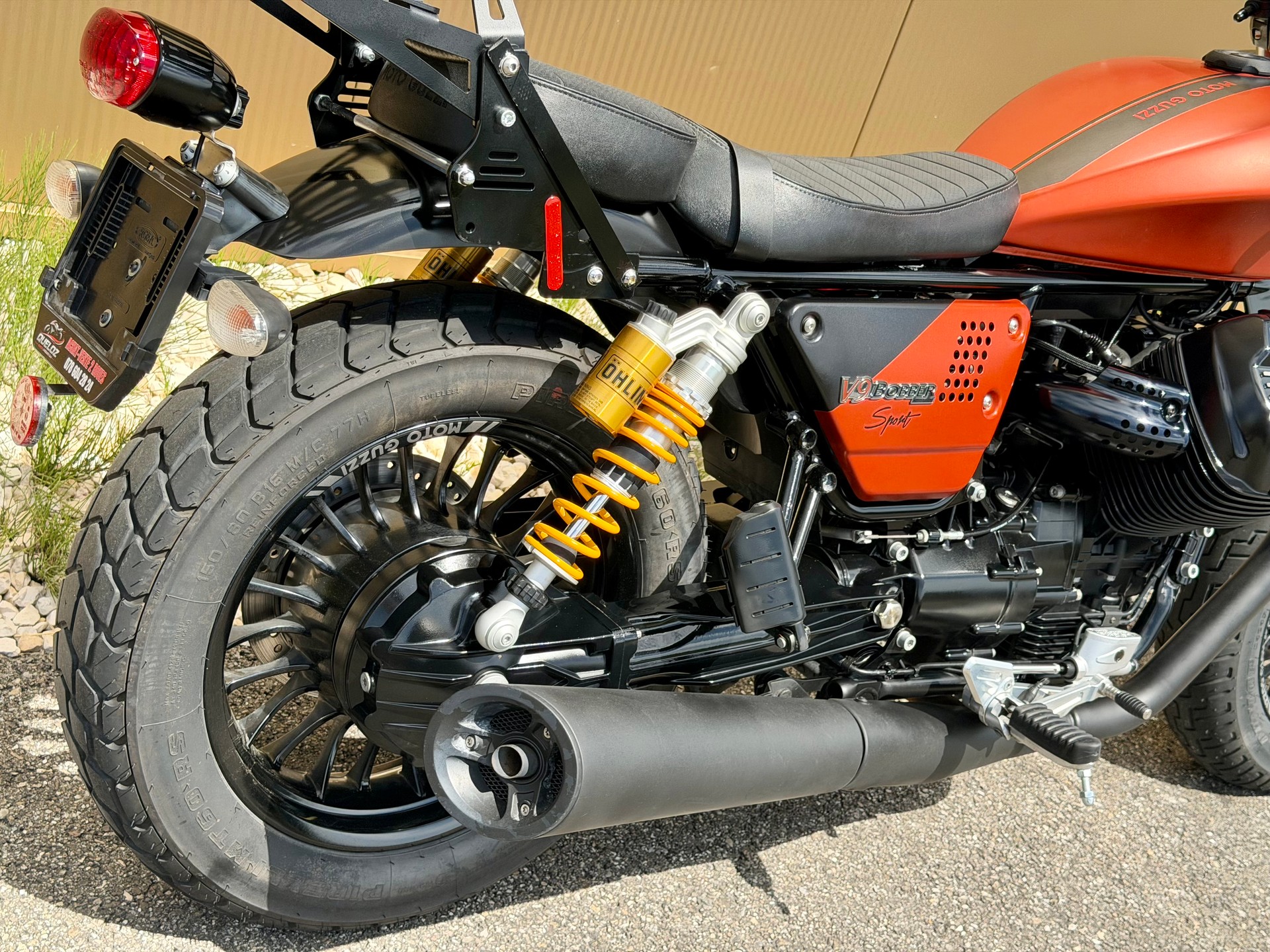 MOTO GUZZI V9 Bobber Sport 850 ABS-image-6