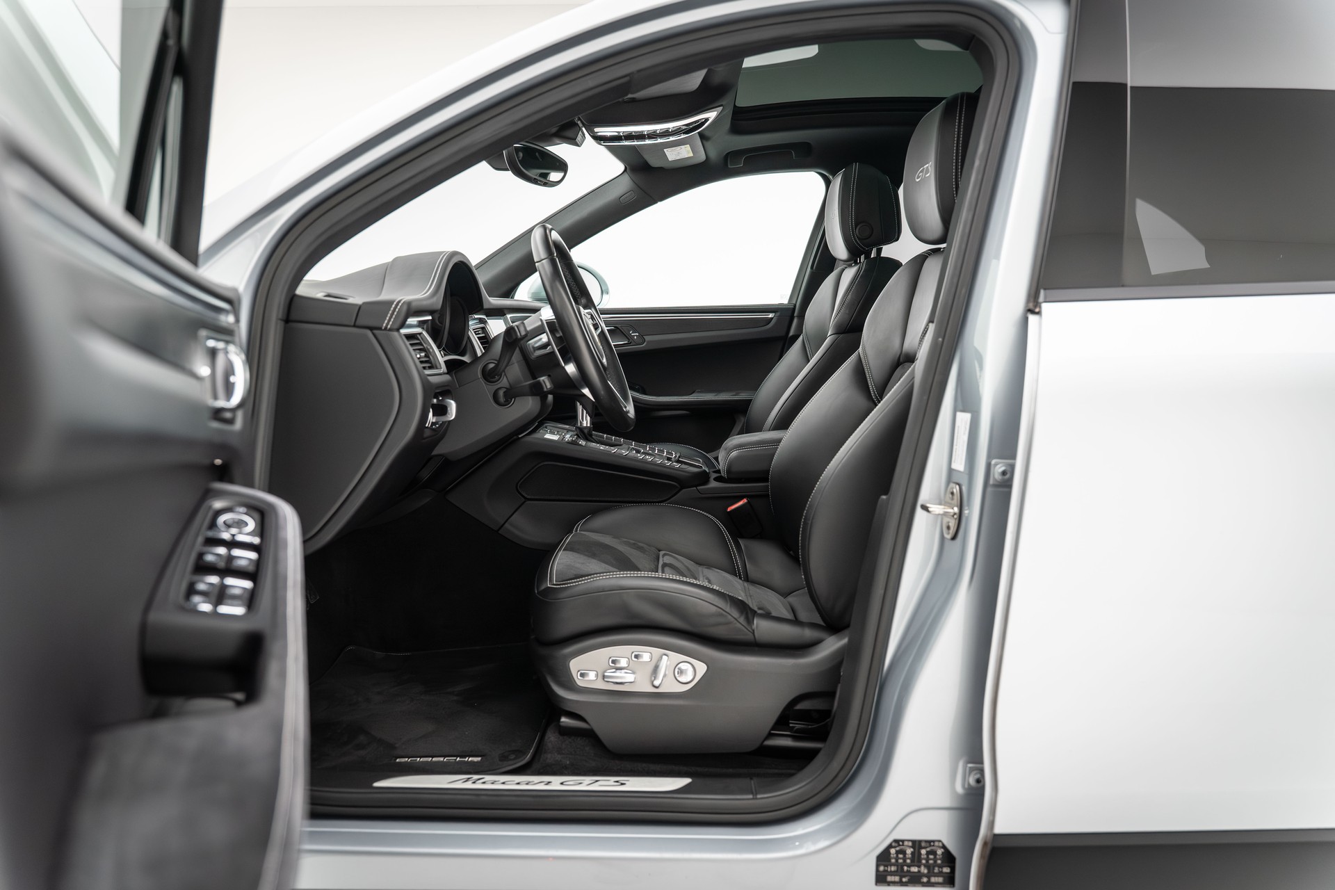PORSCHE Macan GTS PDK - Approved bis 07/2027-image-17