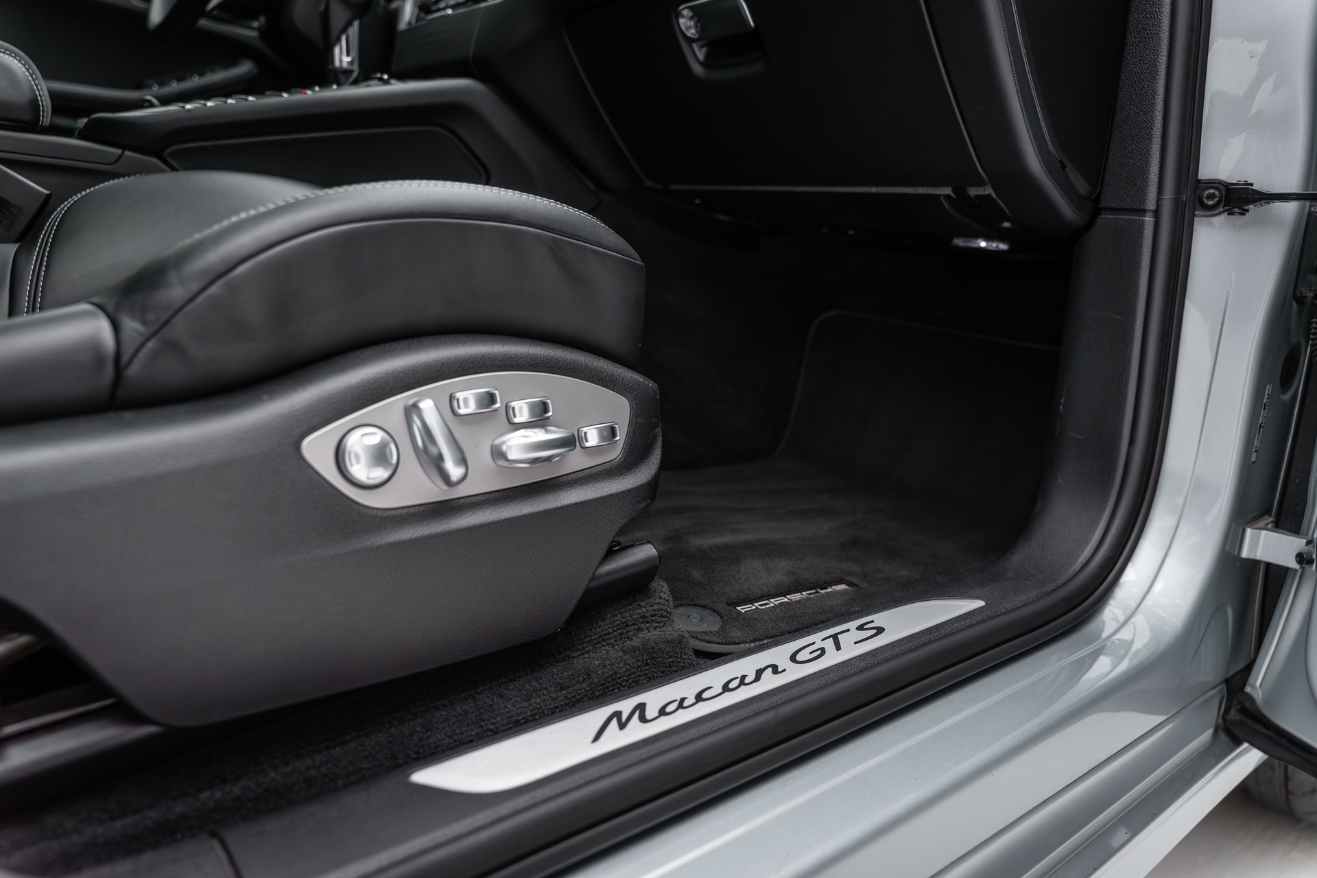 PORSCHE Macan GTS PDK - Approved bis 07/2027-image-25