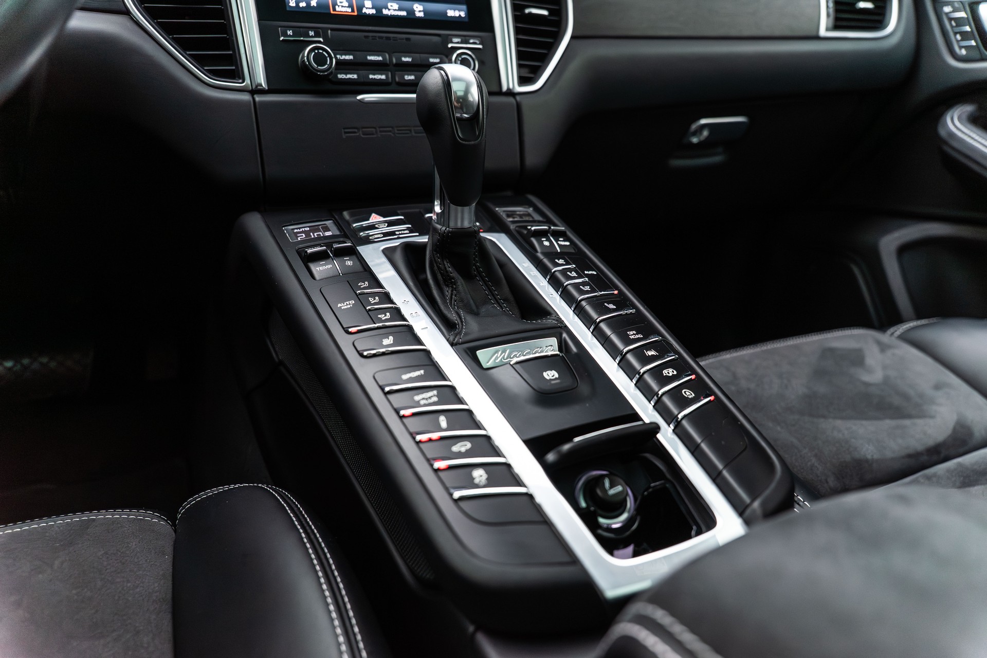 PORSCHE Macan GTS PDK - Approved bis 07/2027-image-29