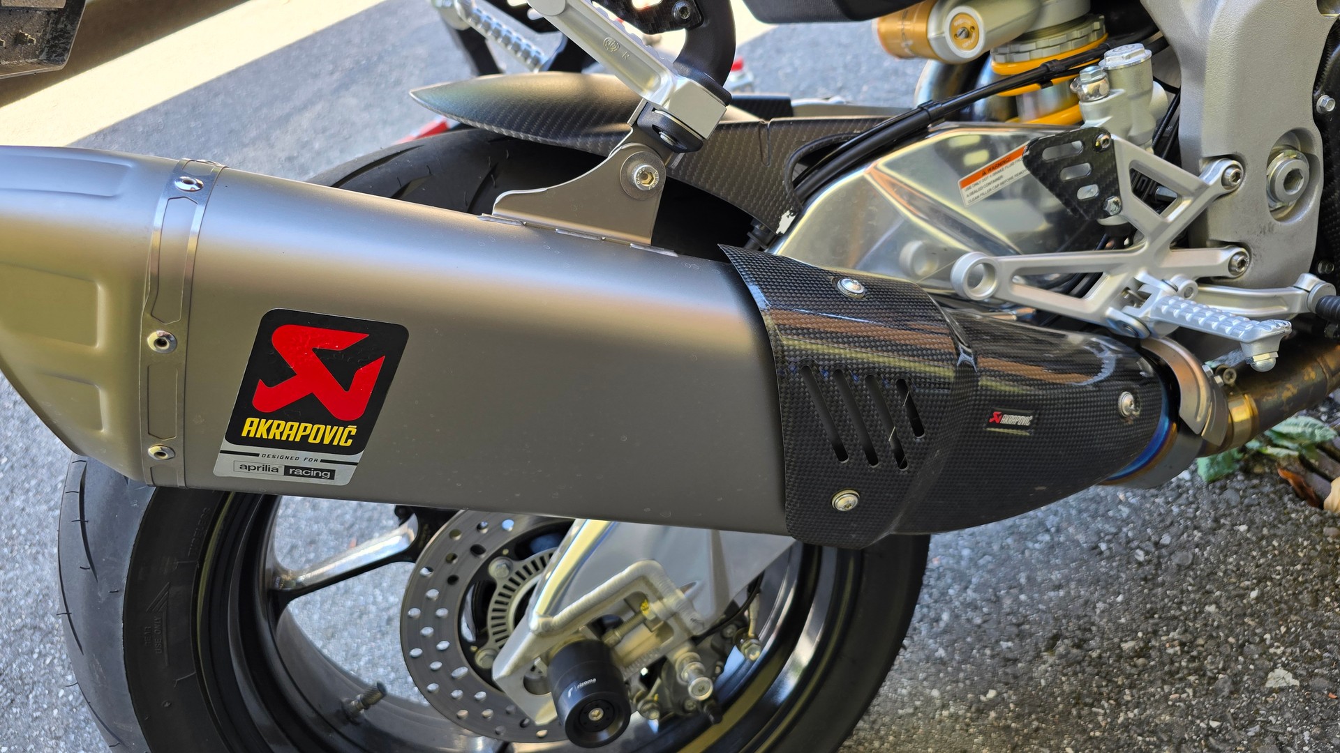 APRILIA Tuono V4 1100 RR-image-4