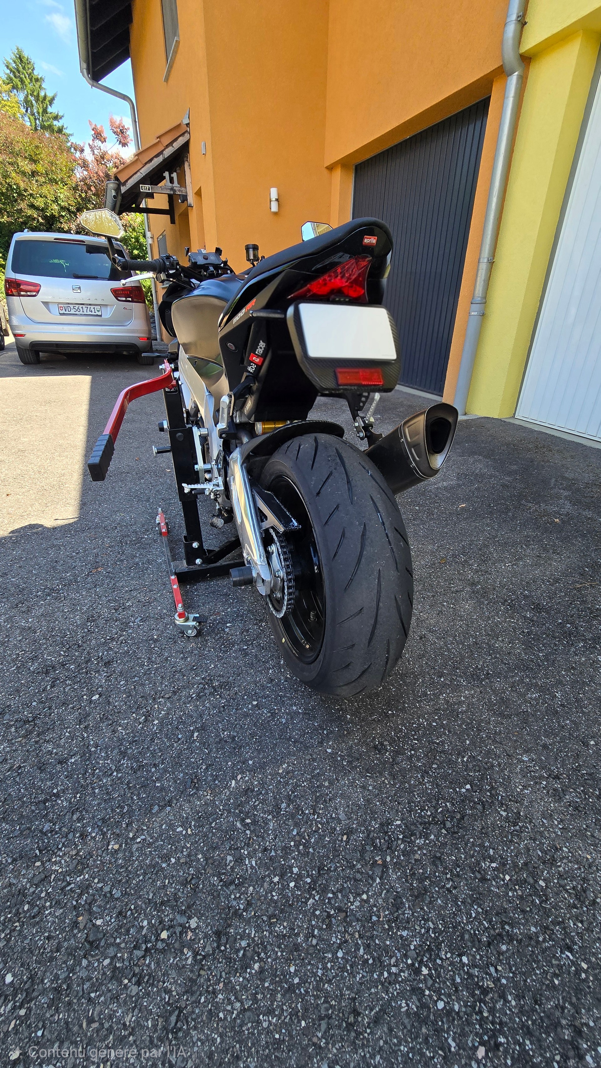APRILIA Tuono V4 1100 RR-image-9