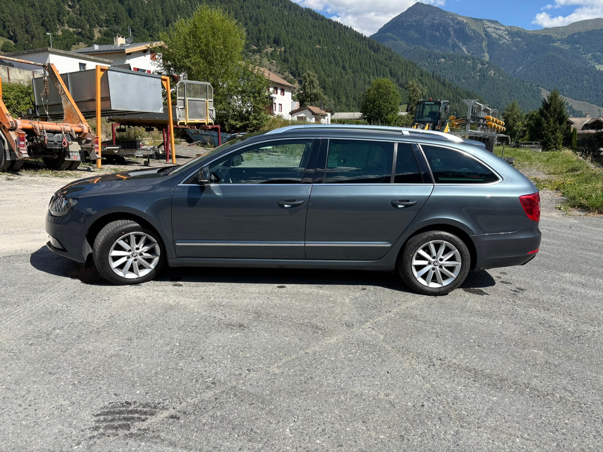 SKODA 2.0 TDI 170 Eleg. 4x4 DSG S/S-image-4