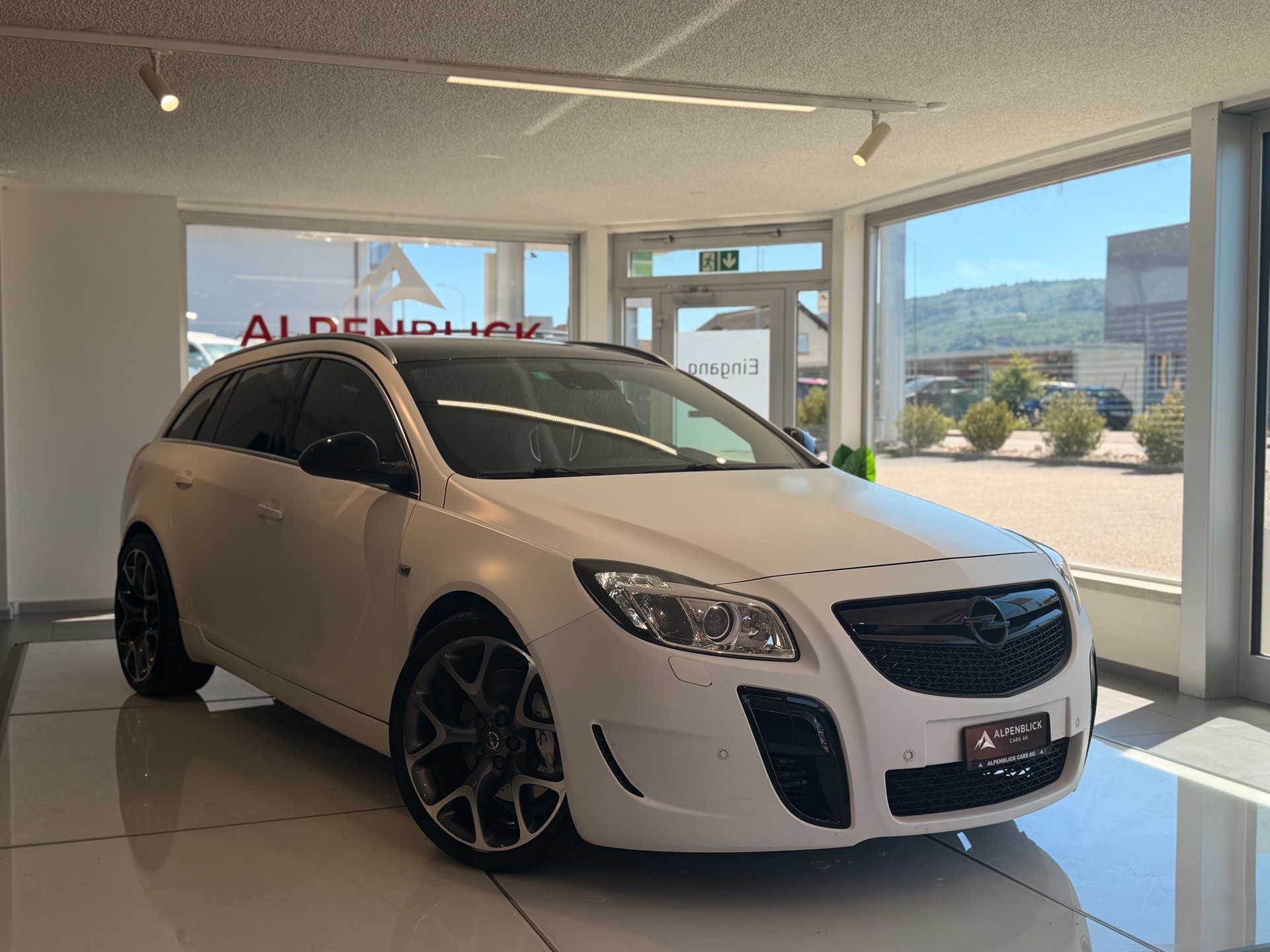 OPEL Insignia Sports Tourer 2.8 Turbo OPC 4WD-showroom-element-1