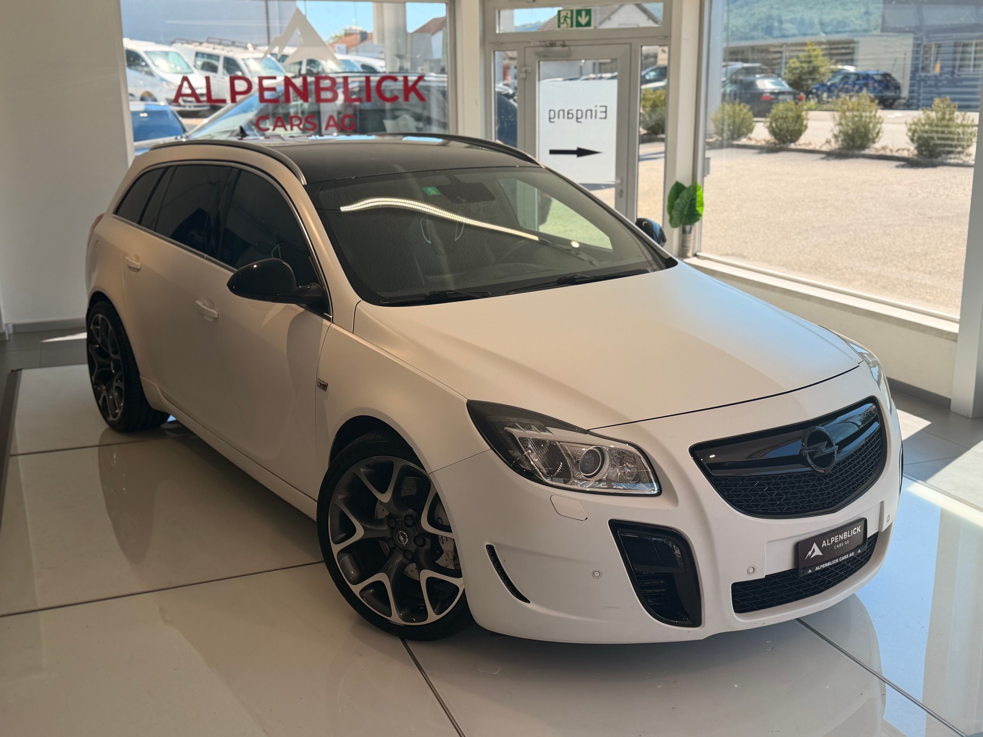 OPEL Insignia Sports Tourer 2.8 Turbo OPC 4WD-showroom-element-2