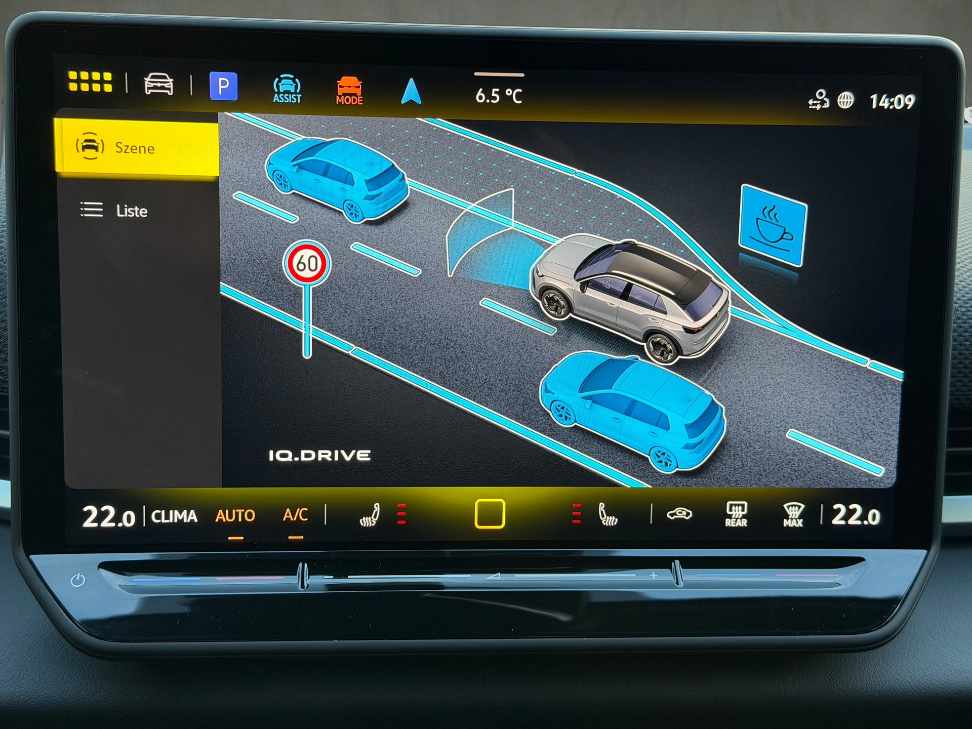 VW T-Roc 1.5 eTSI mHEV R-Line DSG-image-16