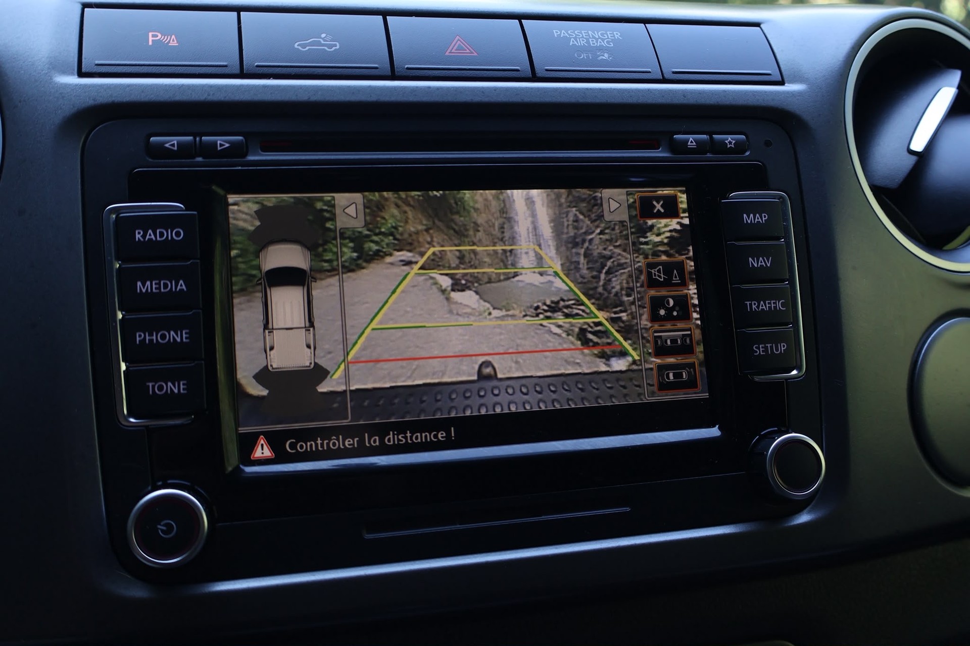 VW Amarok 2.0 BiTDI Highline 4Motion permanent A-image-10