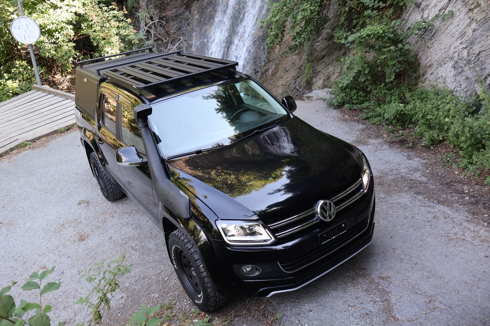 VW Amarok 2.0 BiTDI Highline 4Motion permanent A-showroom-element-2