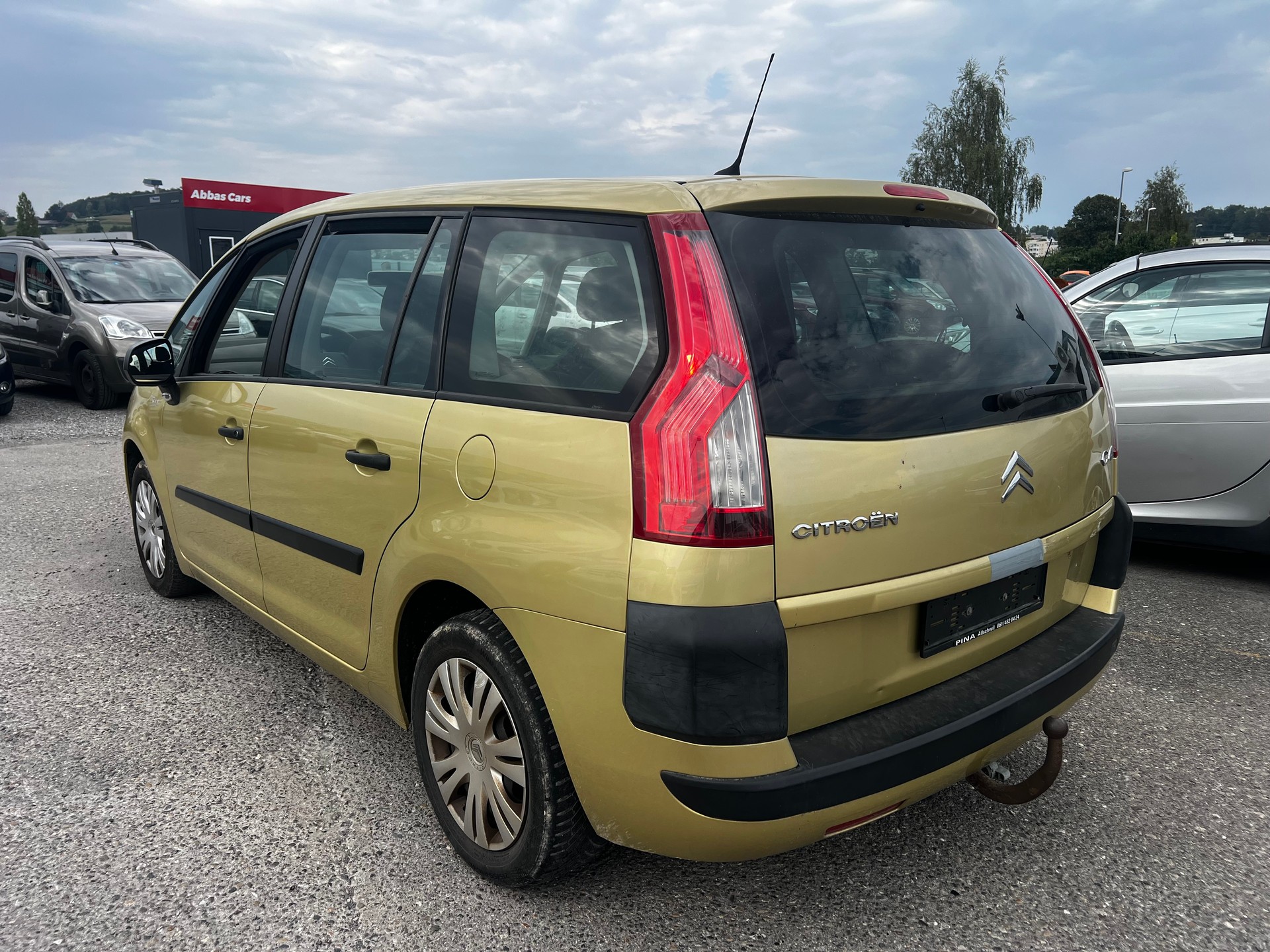 CITROEN Grand C4 Picasso 1.6 HDI 16V Essentiel-image-5