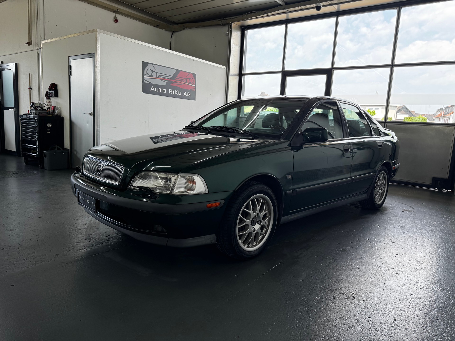VOLVO S40 2.0-image-5