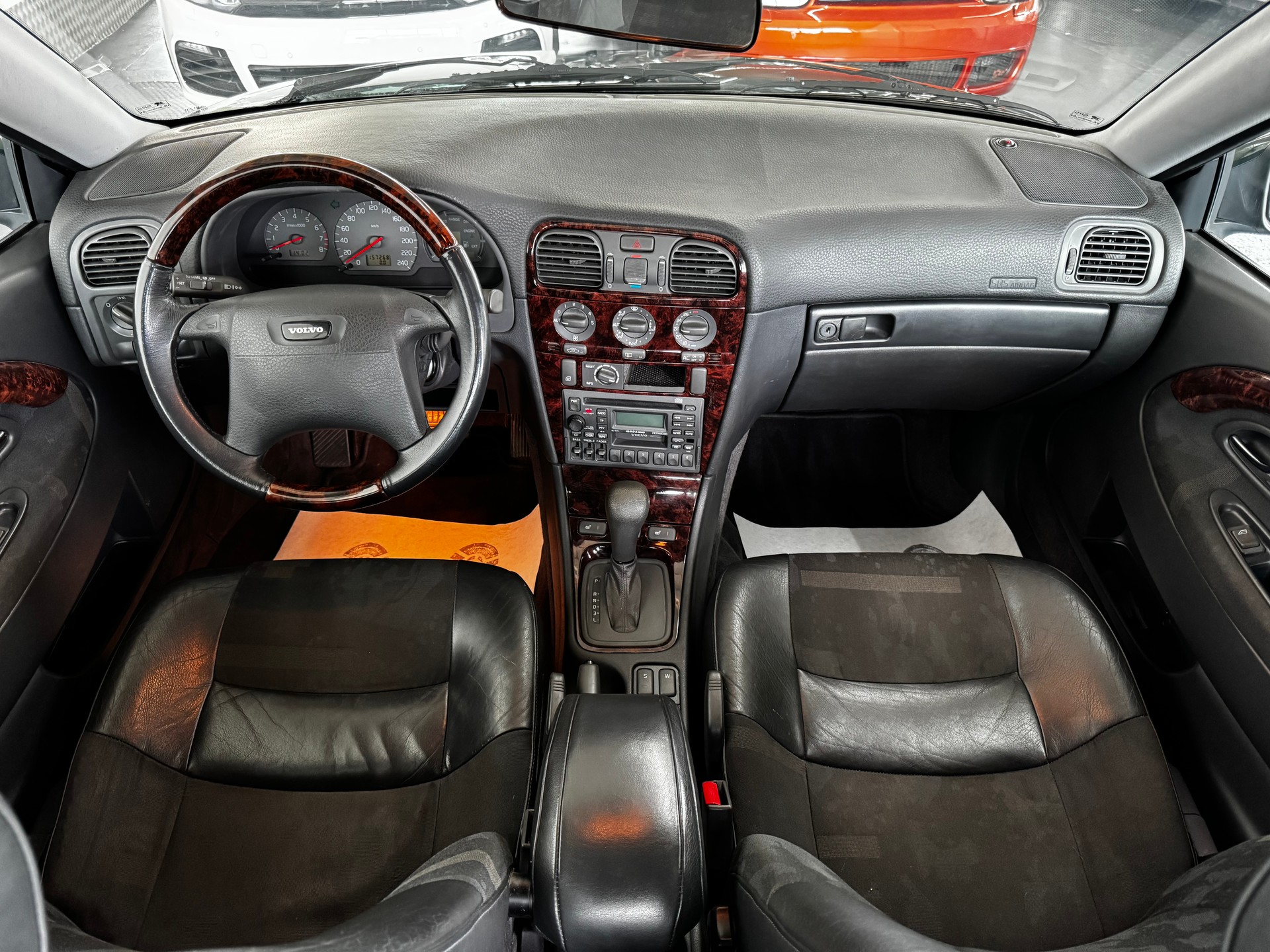 VOLVO S40 2.0-image-14