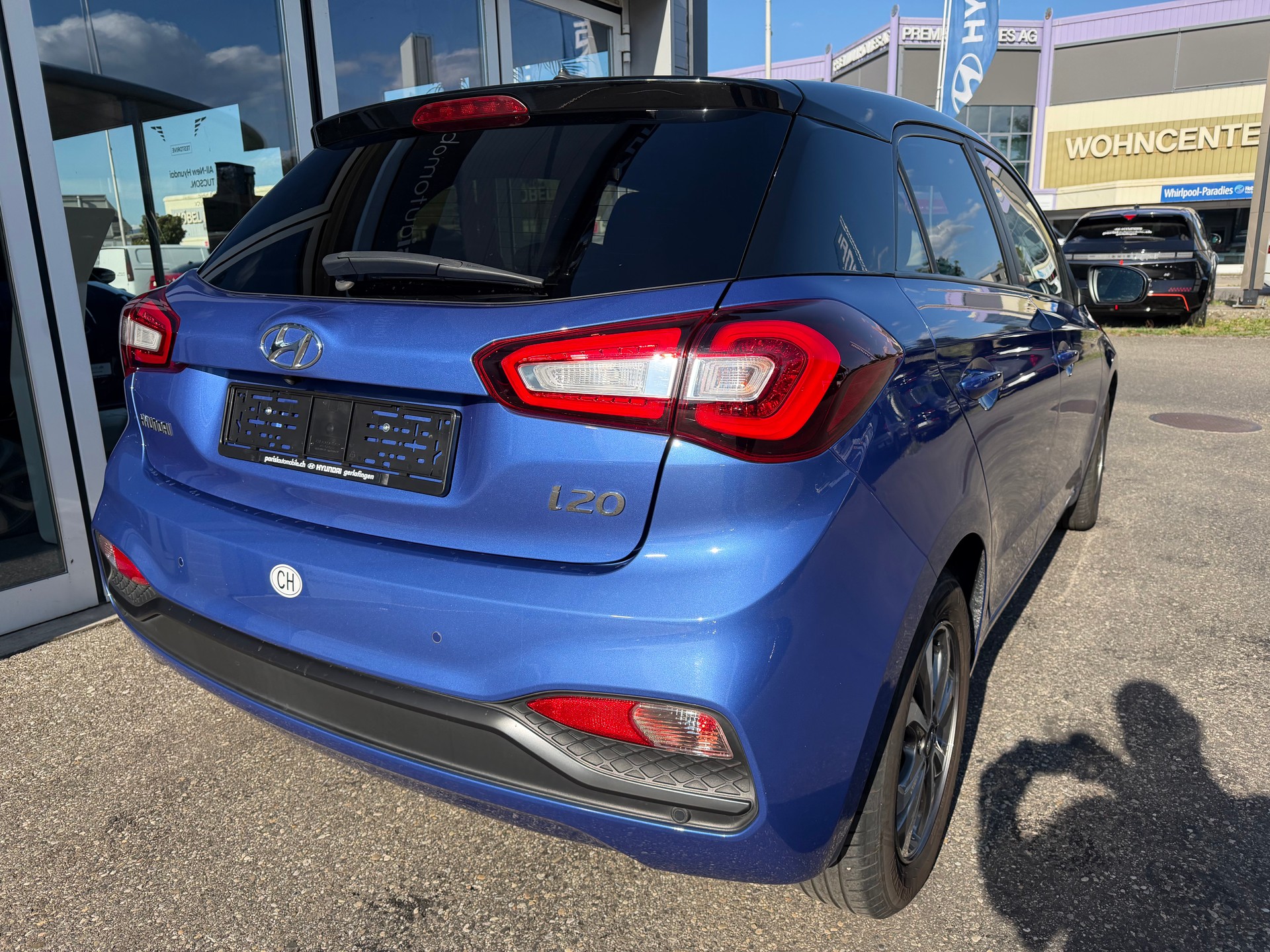 HYUNDAI i20 1.0 T-GDi Amplia-image-4