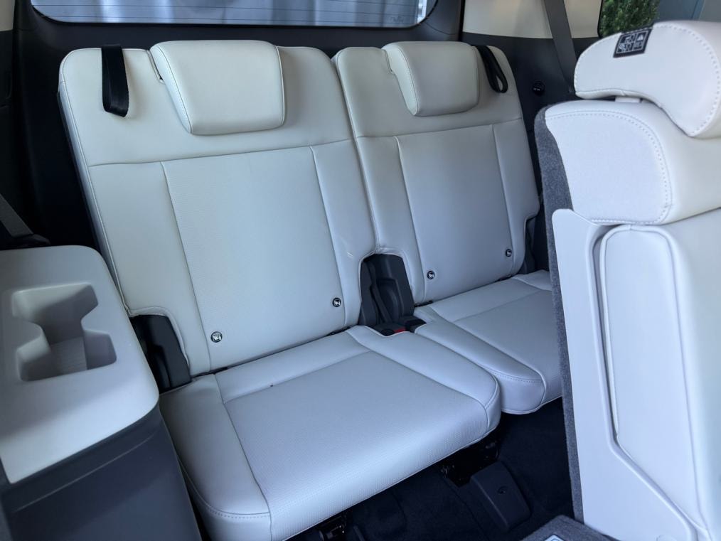 HYUNDAI Santa Fe 1.6 T-GDi PHEV EXklusiv 4WD-image-11
