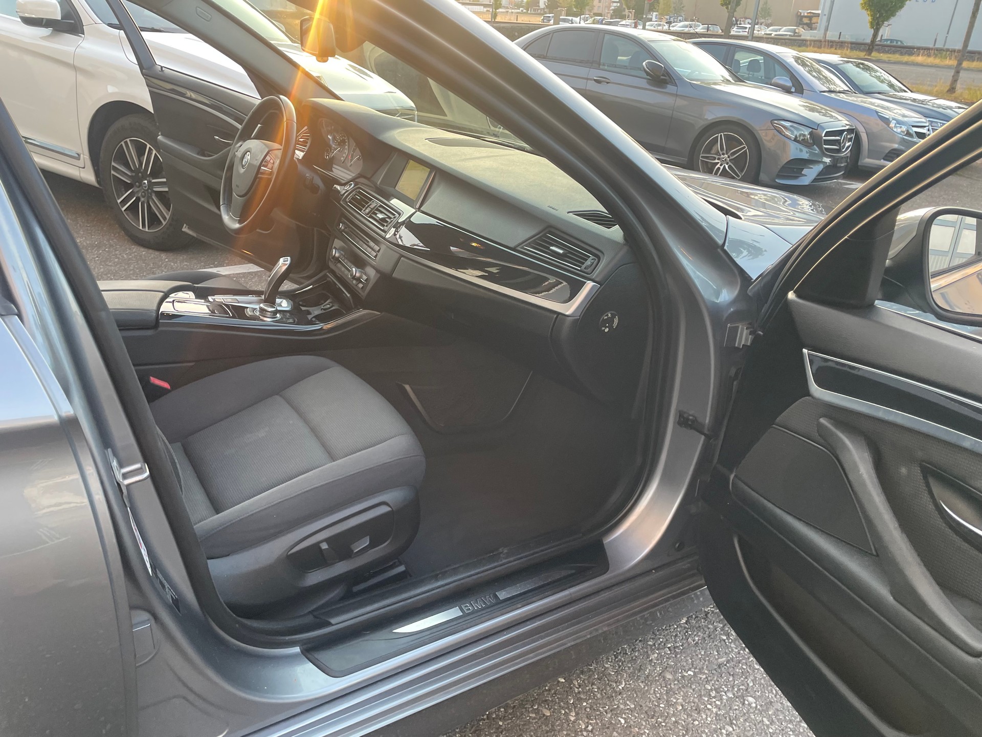 BMW 520d Touring xDrive Steptronic-image-8