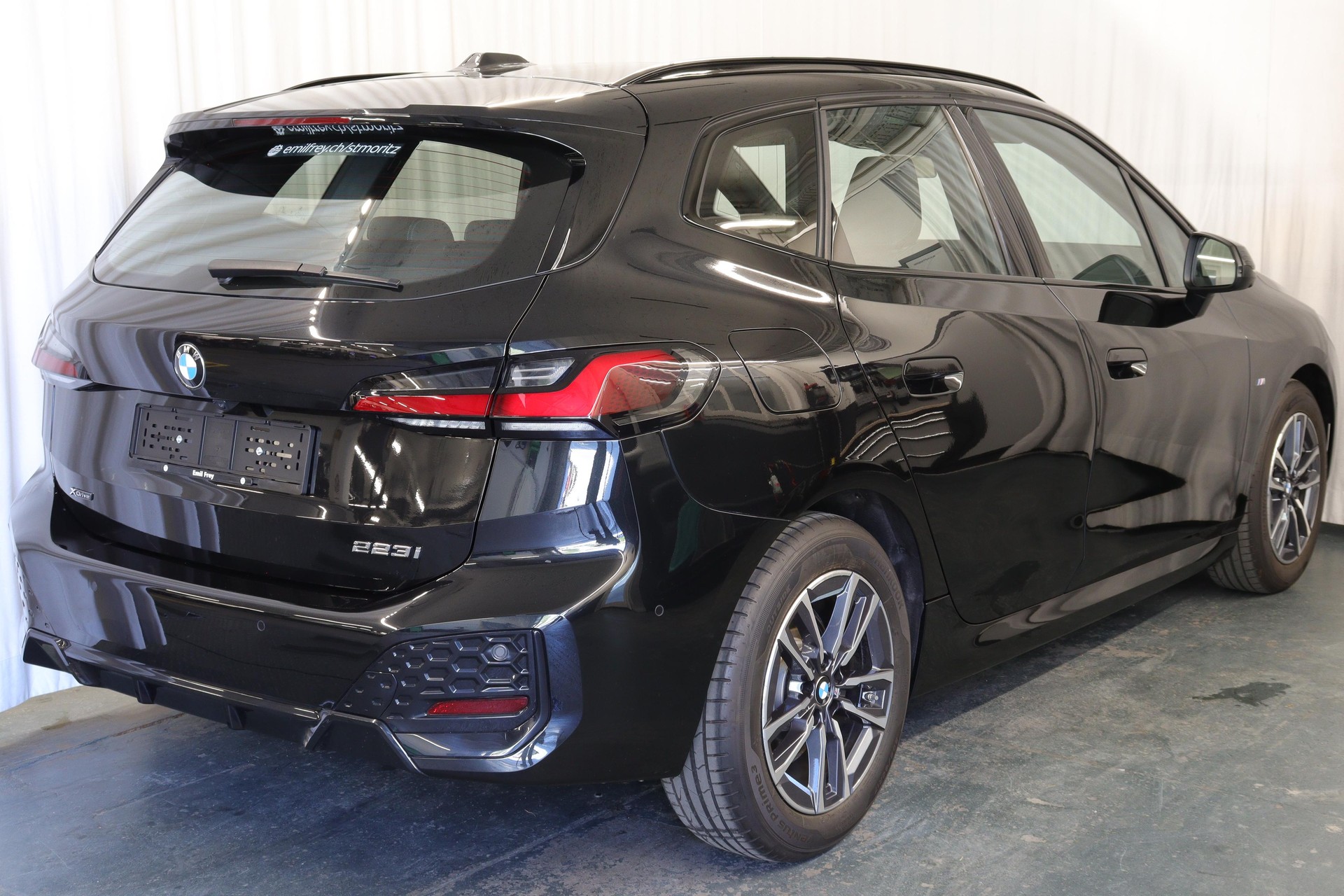 BMW 223i xDrive SDKG Active Tourer-image-12