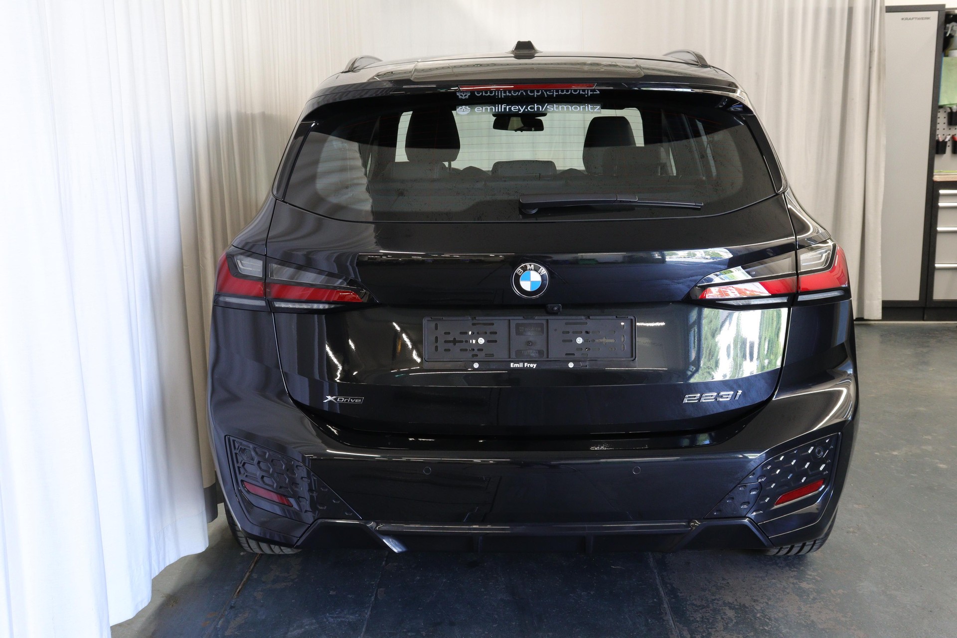 BMW 223i xDrive SDKG Active Tourer-image-13