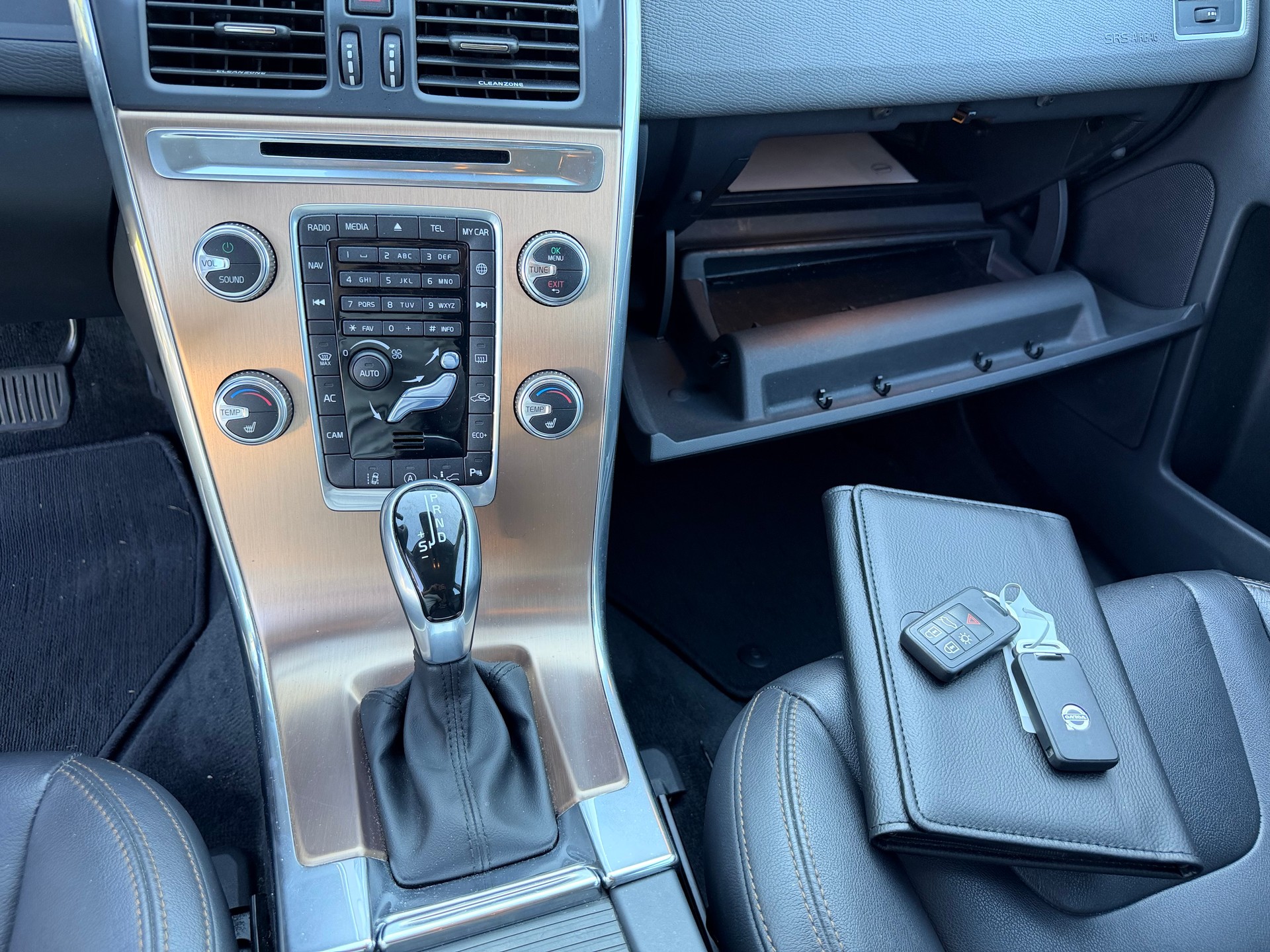 VOLVO XC60 D3 Executive Geartronic-image-18