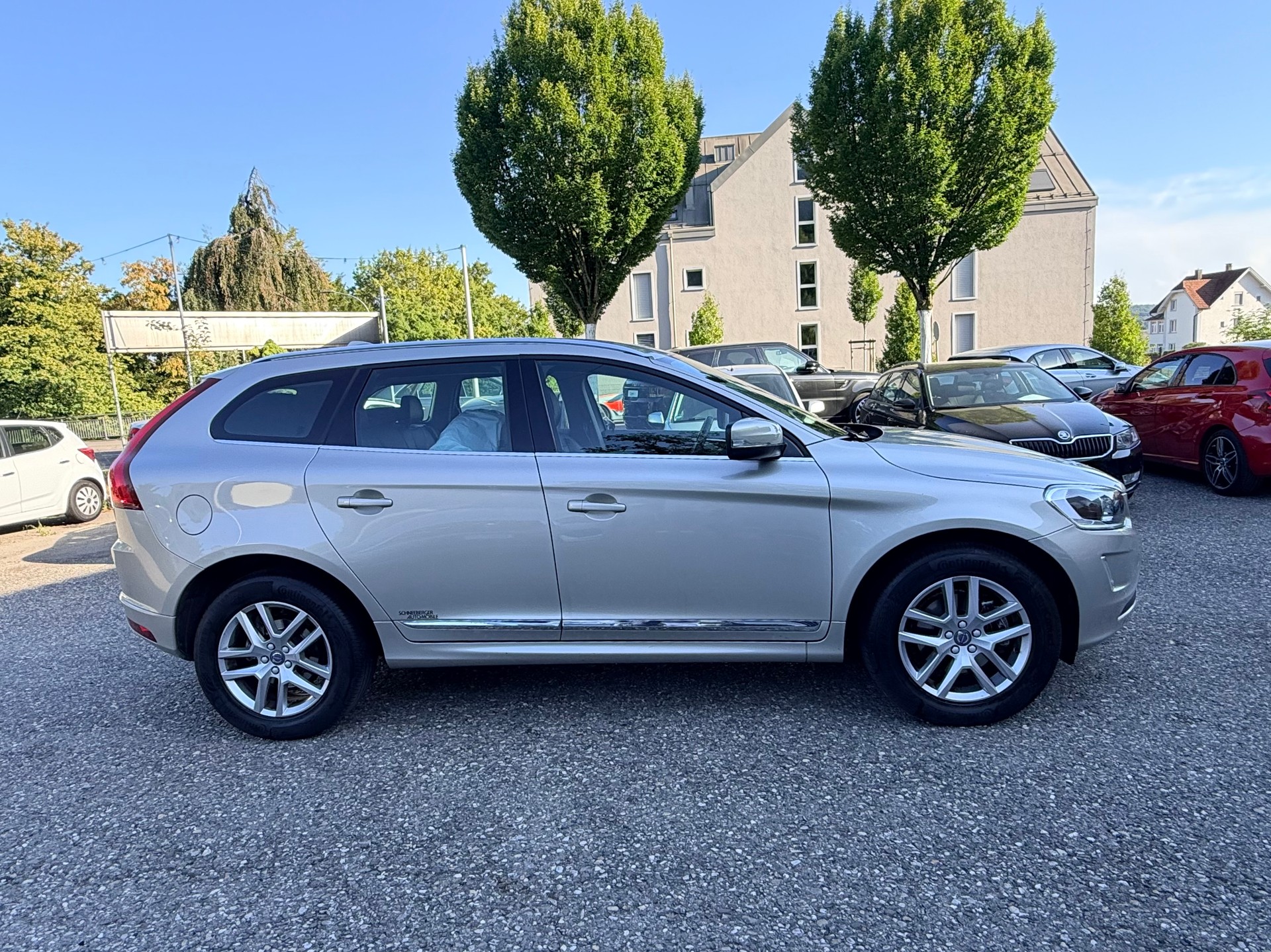 VOLVO XC60 D3 Executive Geartronic-showroom-element-3