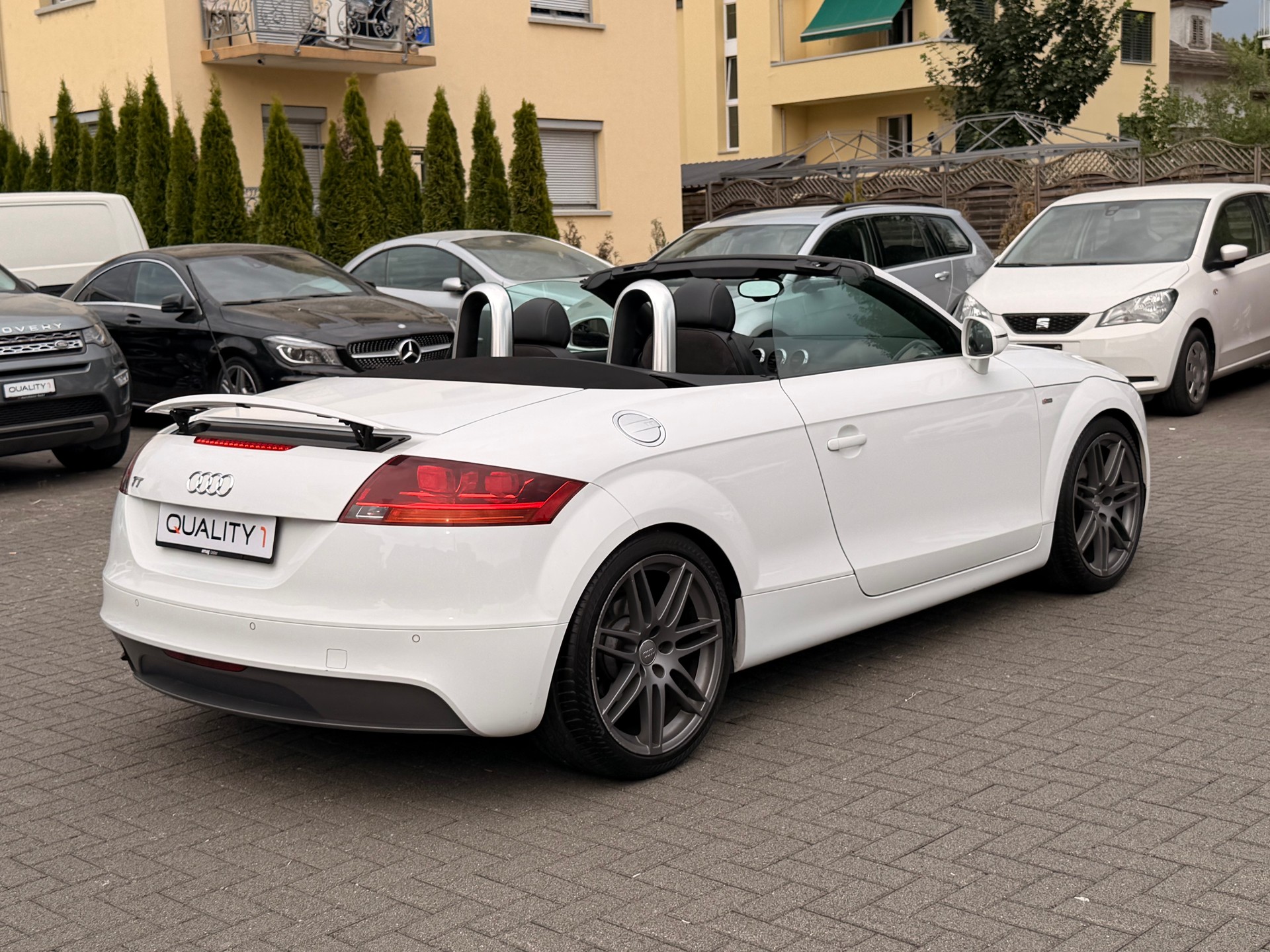 AUDI TT Roadster 2.0 TFSI S-Line-image-7