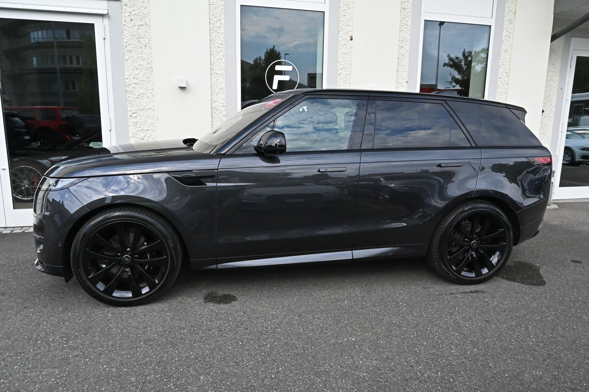 LAND ROVER Range Rover Sport D300 3.0 TD6 MHEV Dynamic SE Automatic **Gratisservice & Garantie**-image-5