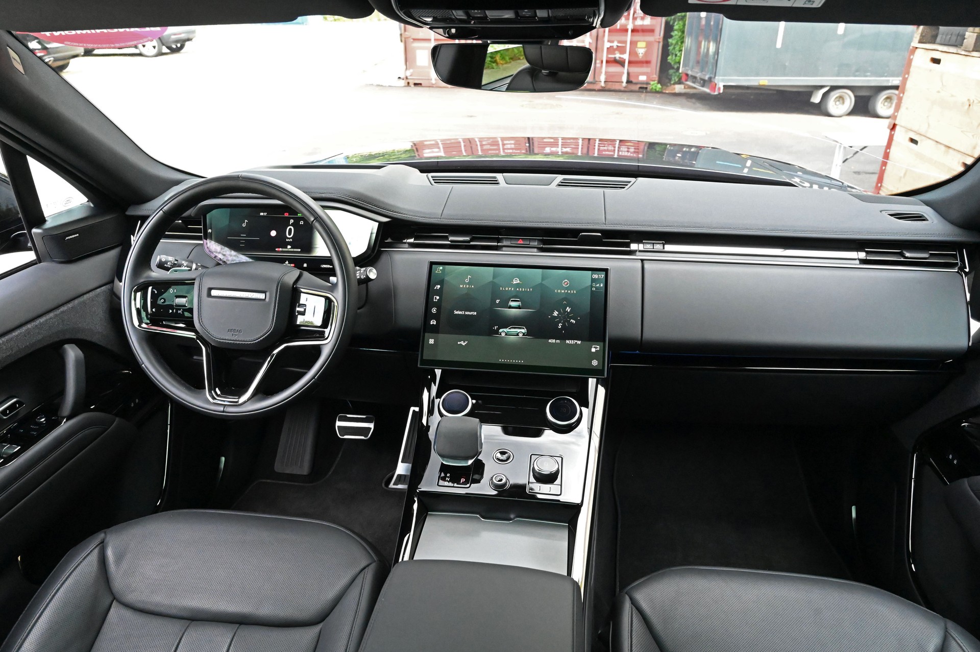 LAND ROVER Range Rover Sport D300 3.0 TD6 MHEV Dynamic SE Automatic **Gratisservice & Garantie**-image-12