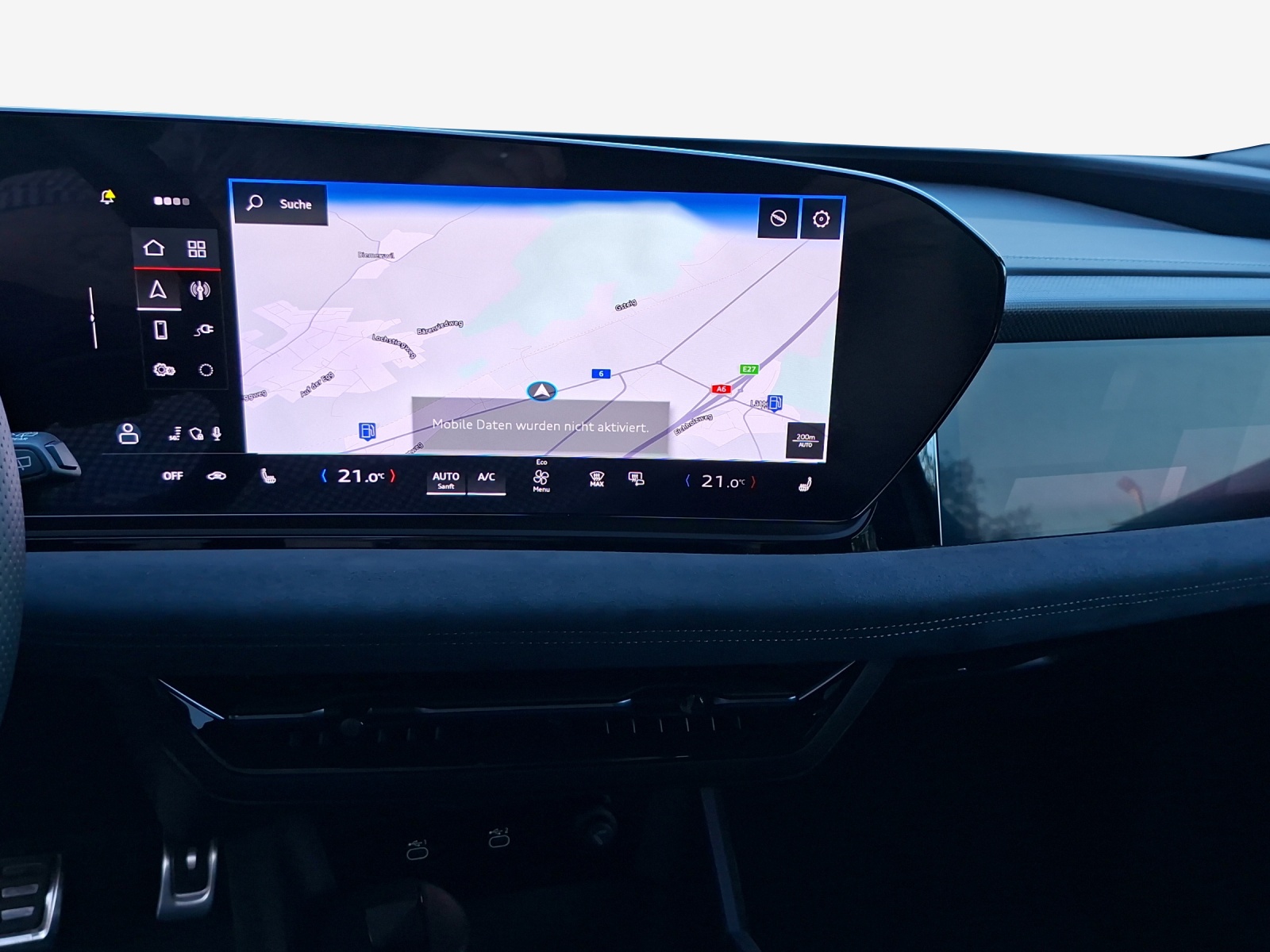 AUDI A6 Avant e-tron quattro-image-11