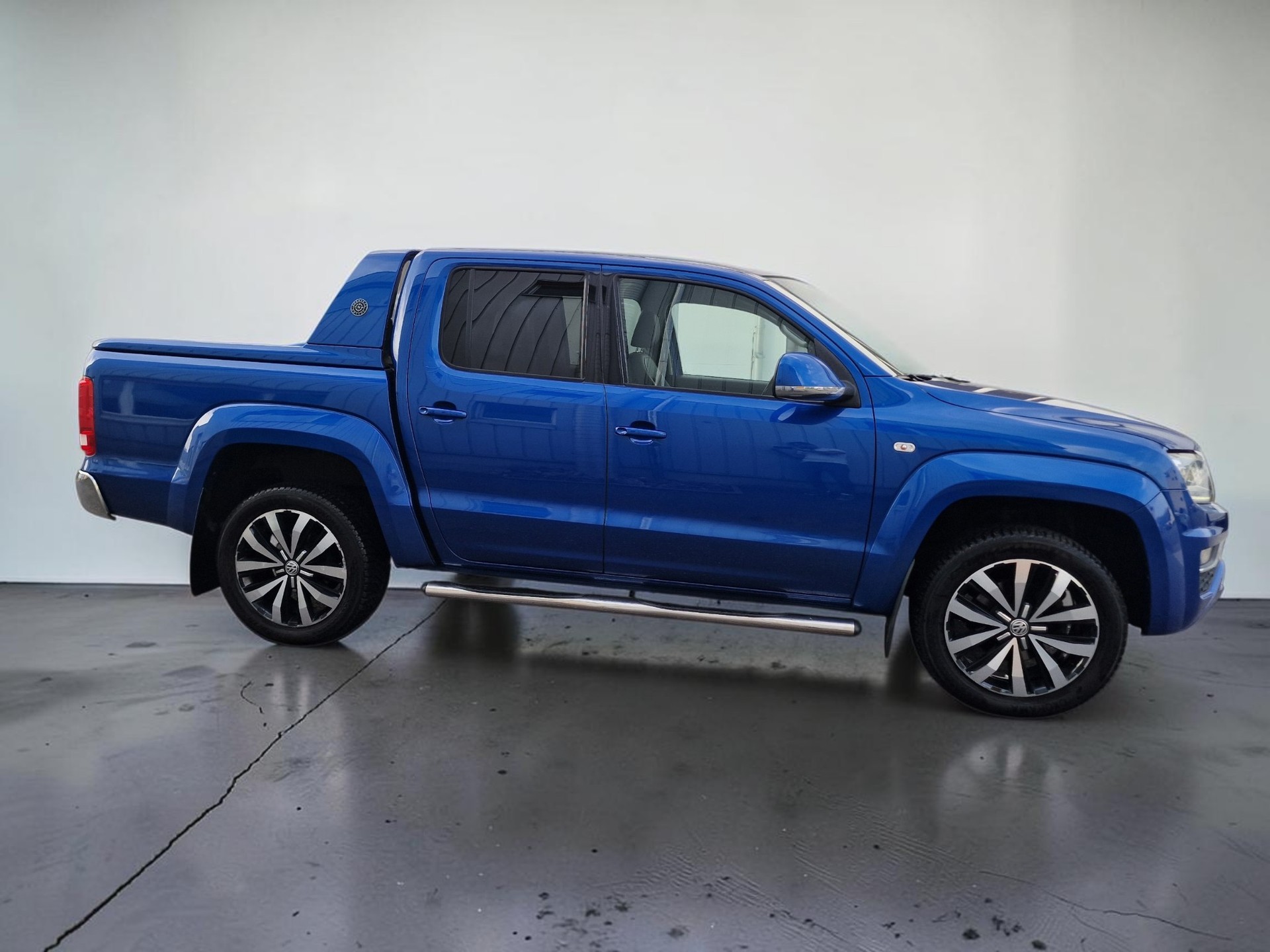 VW Amarok 3.0TDI Aventura 4Motion Automatic 24Mt Gara AHK 3.3t-image-4