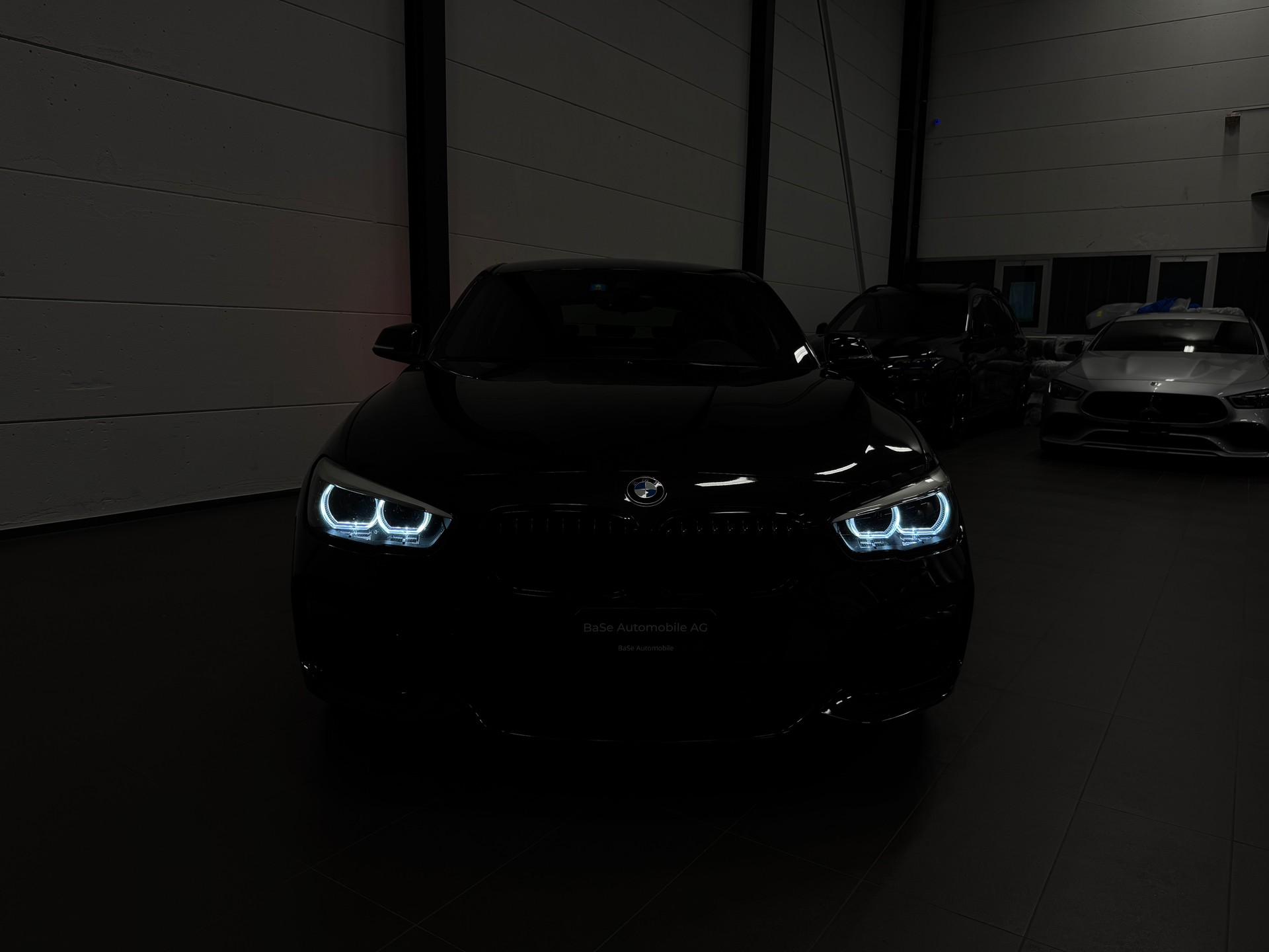 BMW M140i xDrive Steptronic-image-7