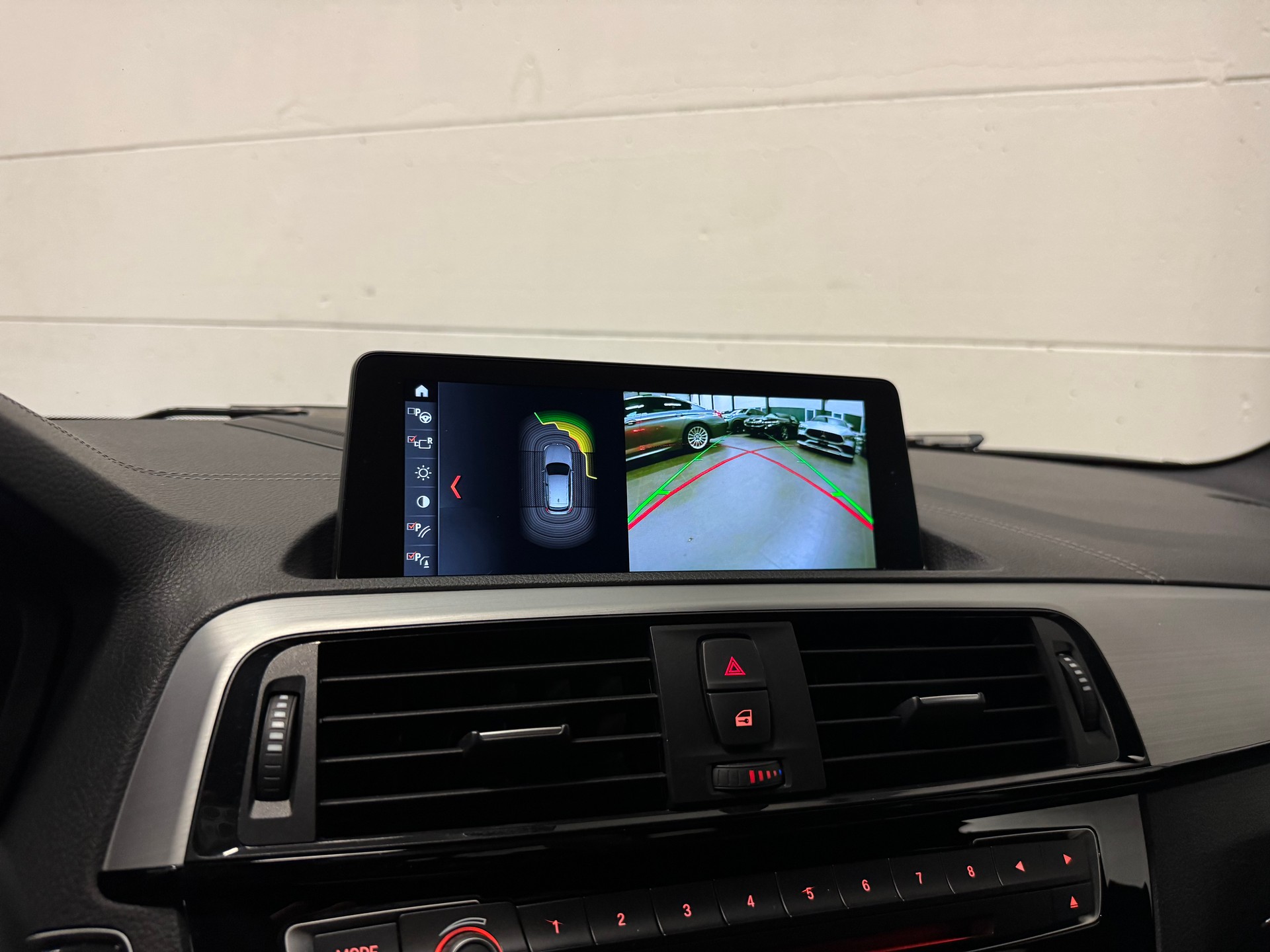 BMW M140i xDrive Steptronic-image-26