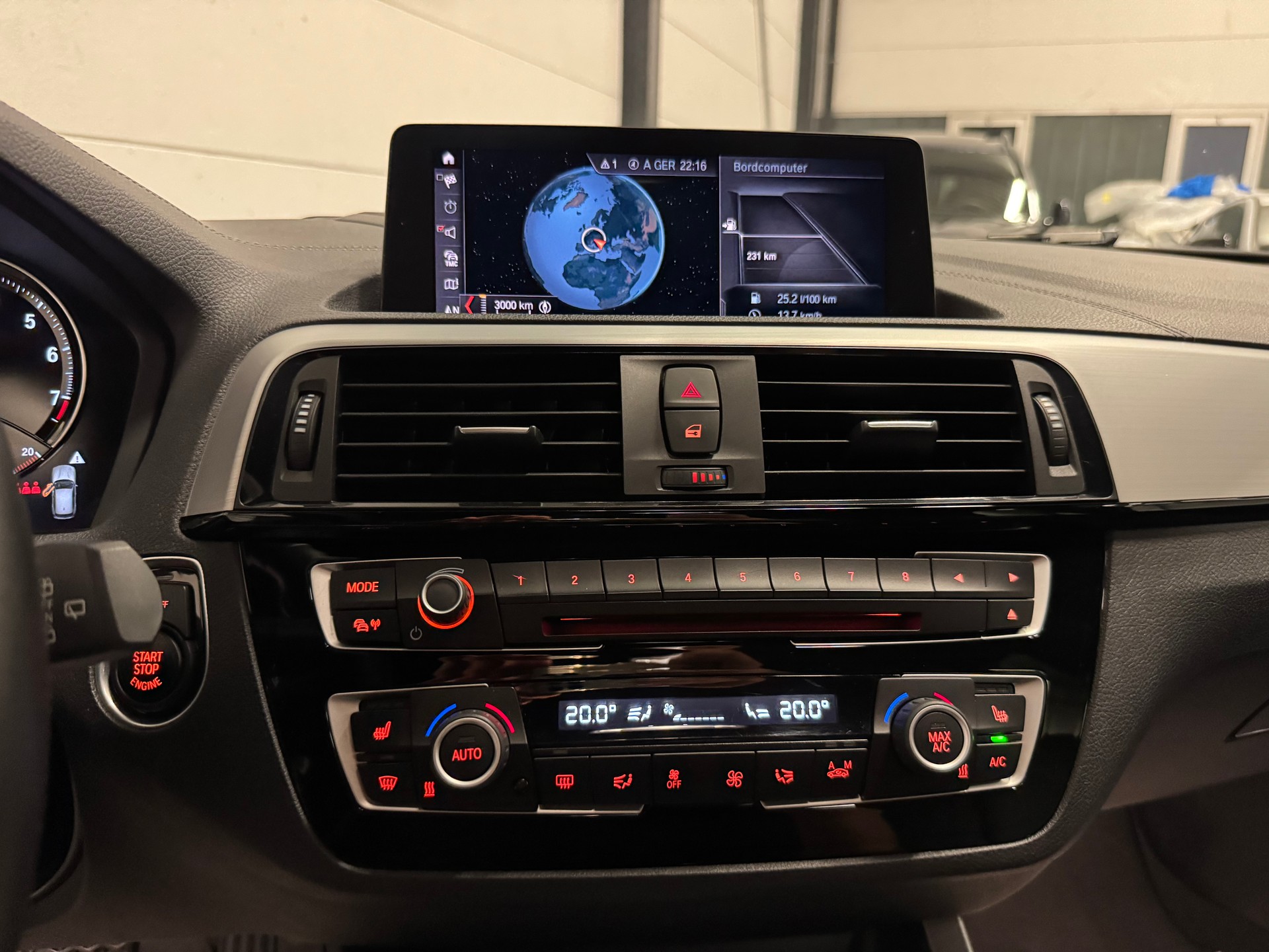 BMW M140i xDrive Steptronic-image-25