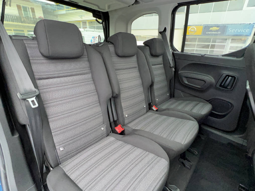OPEL Combo-e Life Ultimate-image-7