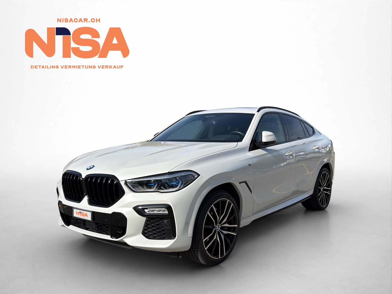 BMW X6 M50d-showroom-element-2
