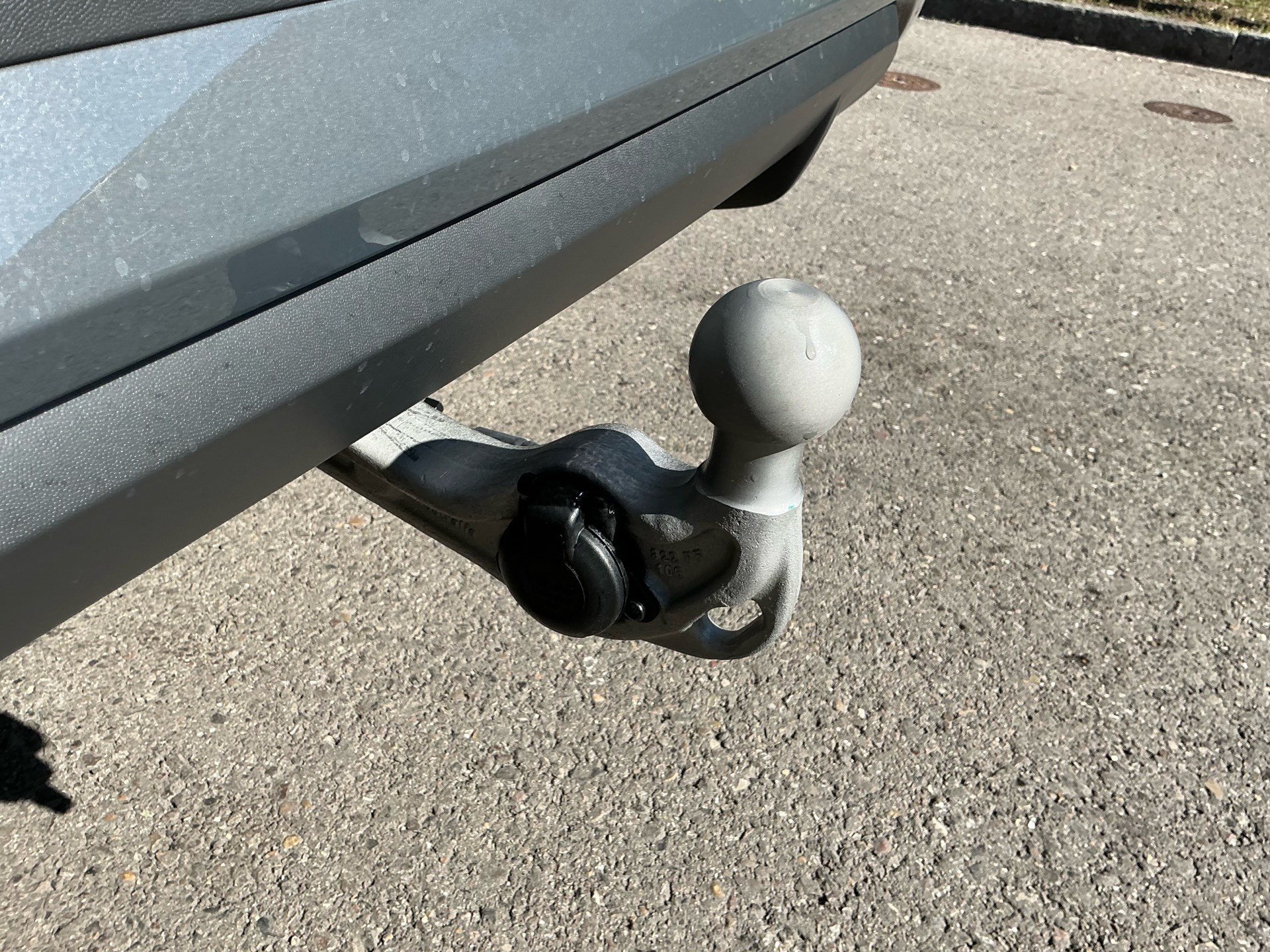 VW Tayron 1.5 TSI eHybrid 150 kW Life *** ANHÄNGERKUPPLUNG & 360° KAMERA ***-image-27