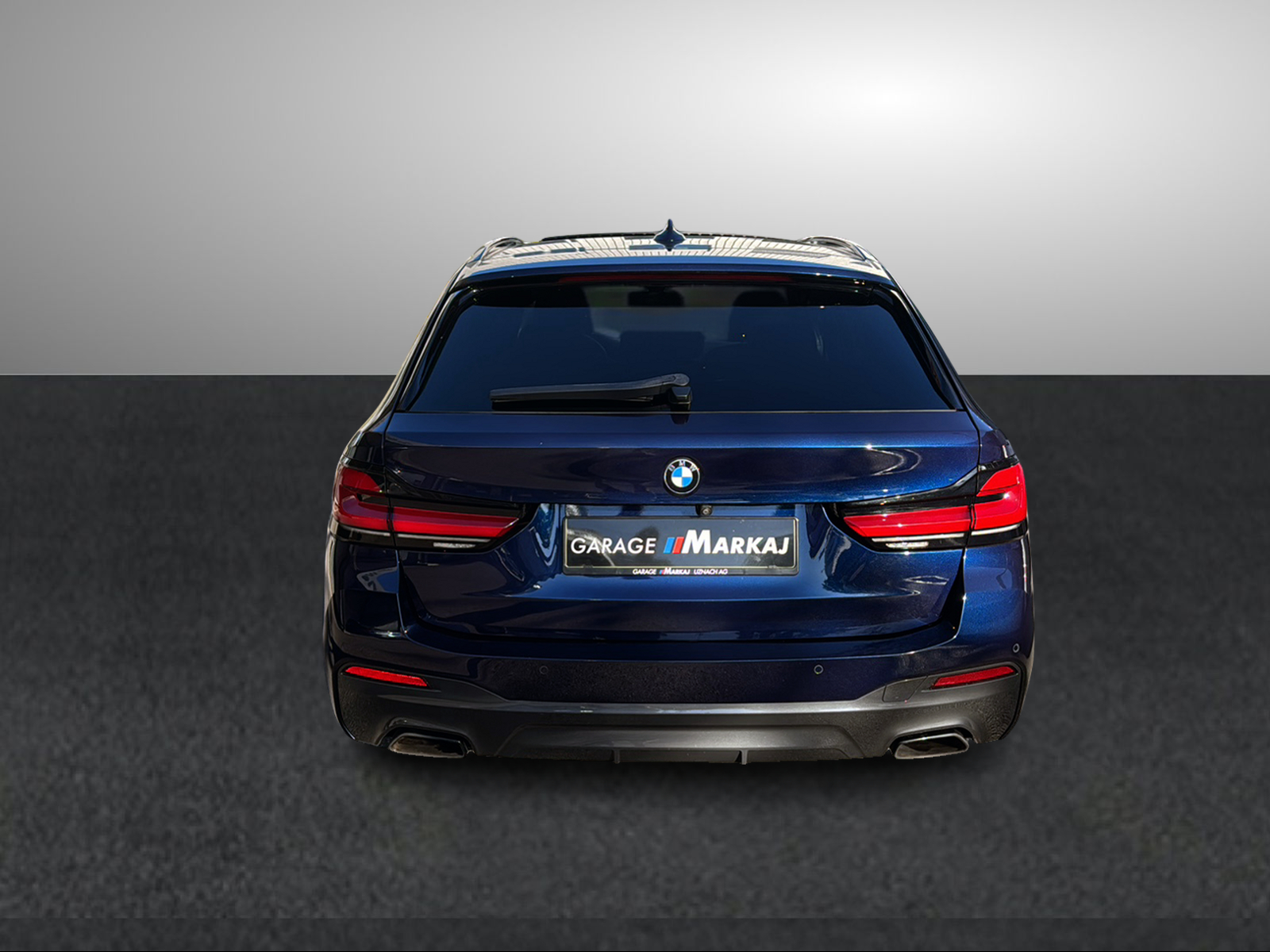 BMW 540d xDrive 48V Touring M Sport Steptronic-image-8