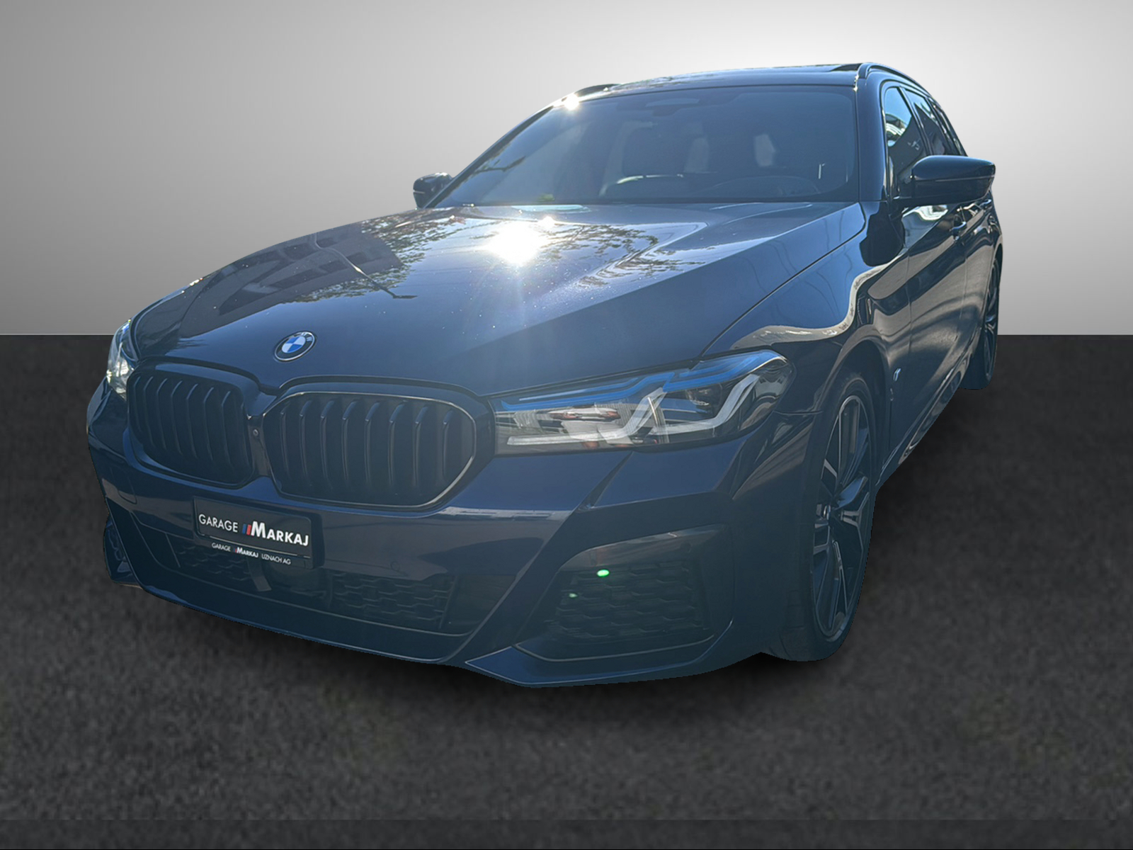BMW 540d xDrive 48V Touring M Sport Steptronic-showroom-element-3