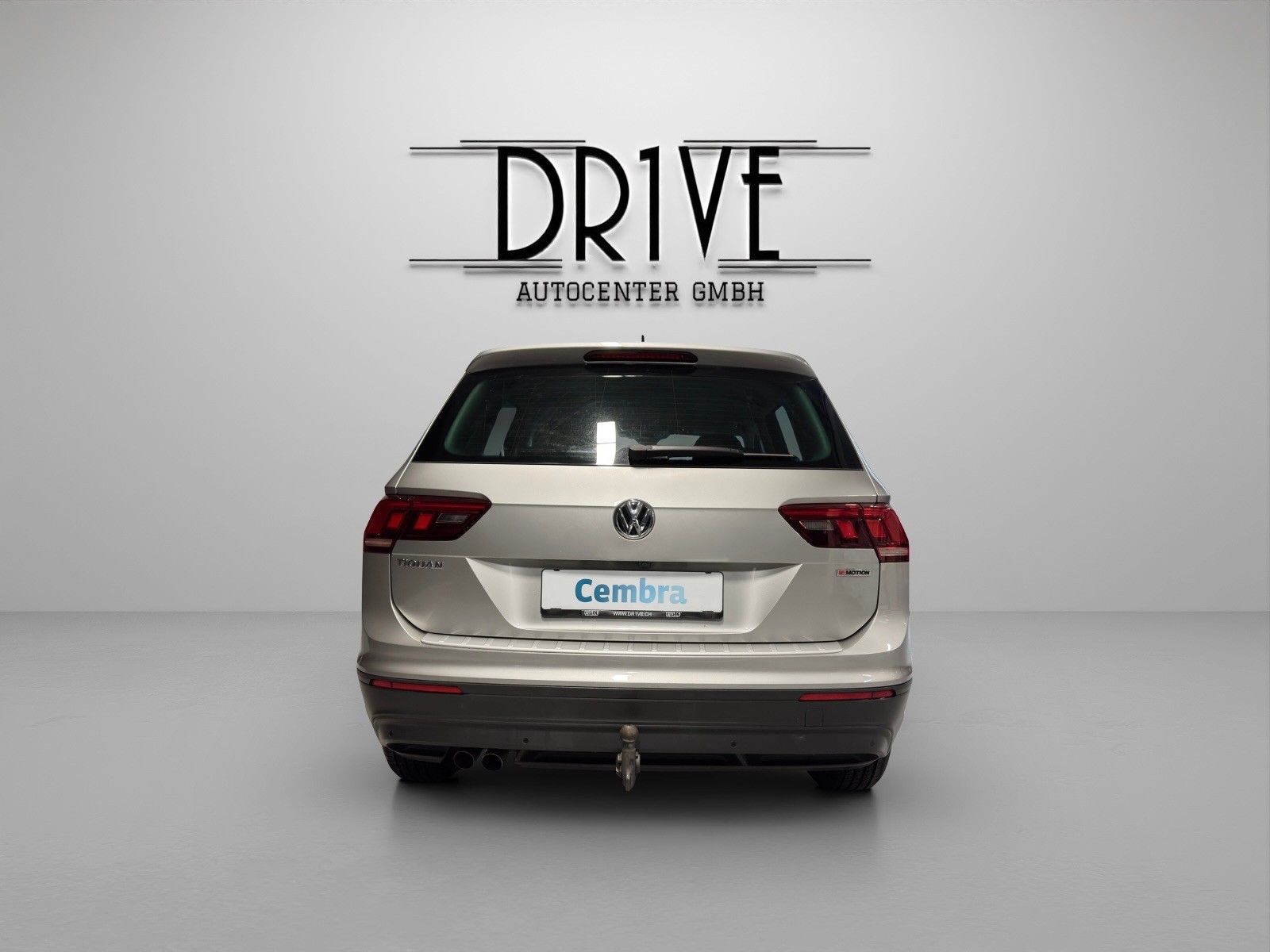 VW Tiguan 2.0 TDI SCR Comfortline 4Motion DSG-image-5