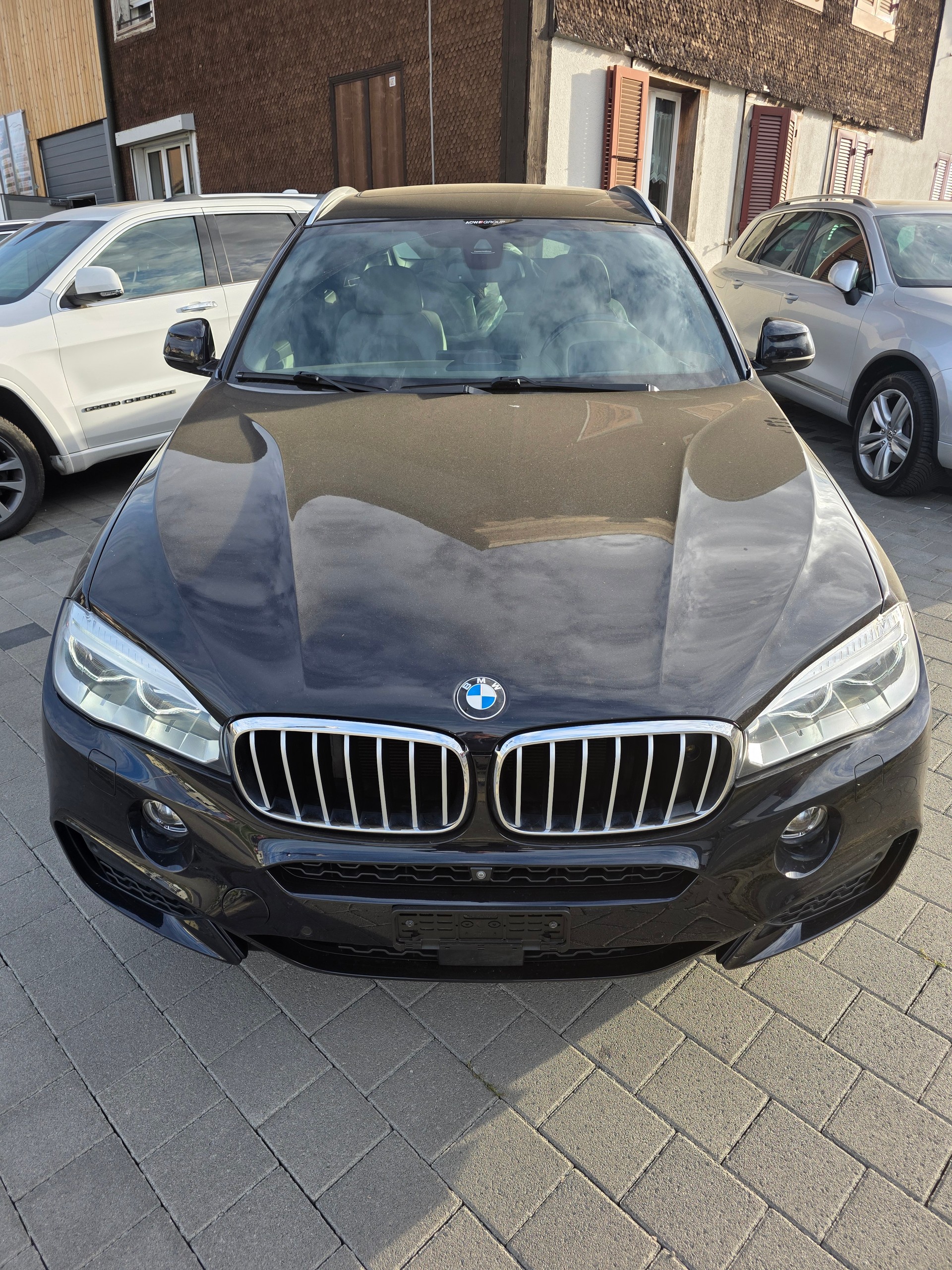 BMW X6 xDrive 50i Steptronic-image-2