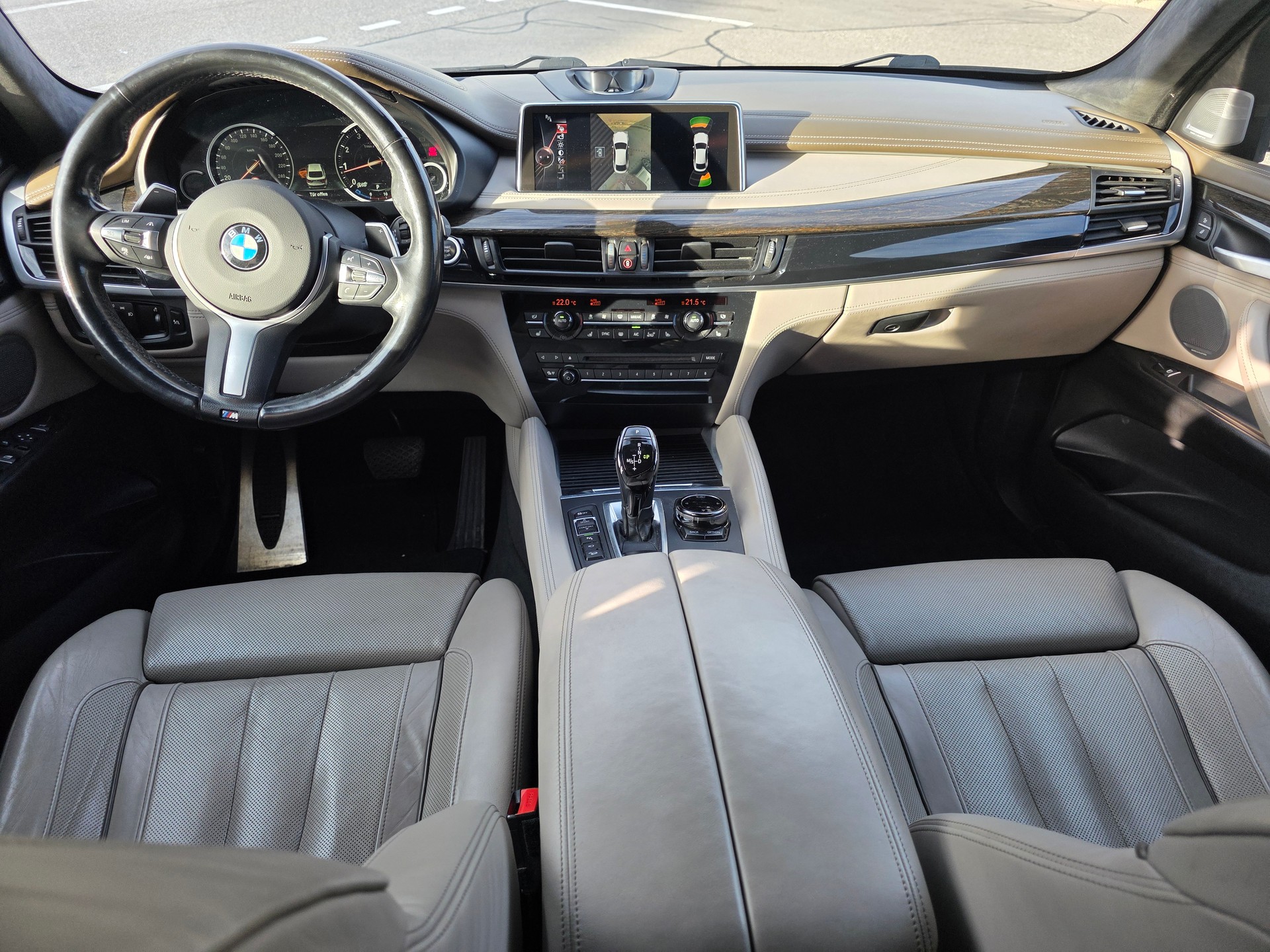 BMW X6 xDrive 50i Steptronic-image-11