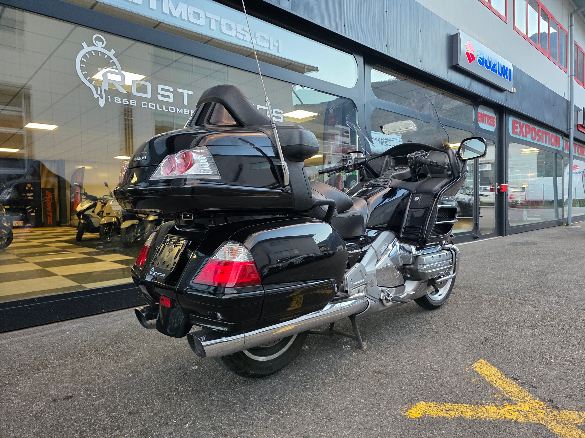 HONDA GL 1800 A Goldwing-image-3