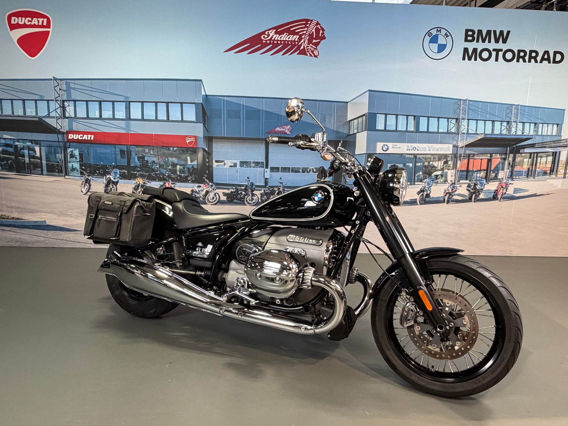 BMW R 18-image-0