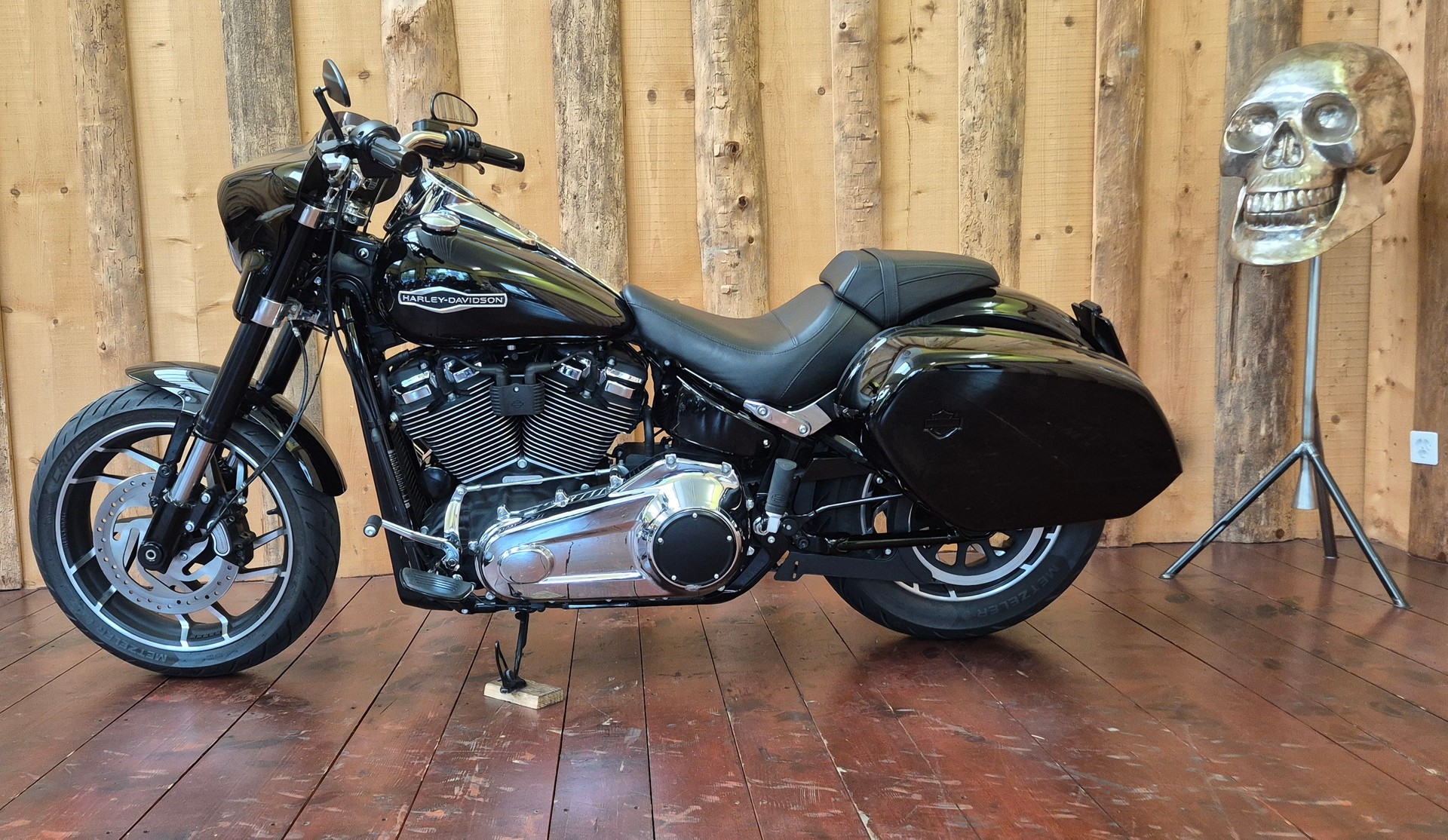 HARLEY-DAVIDSON FLSB-image-1