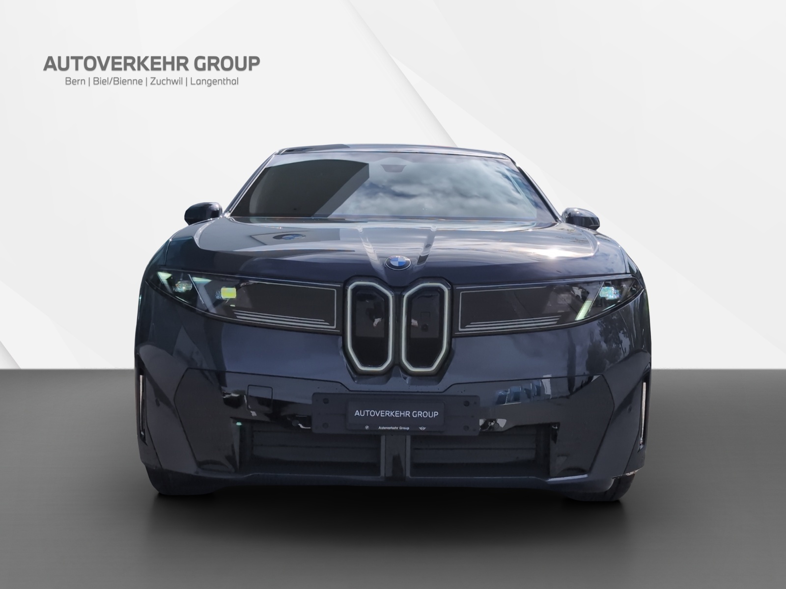 BMW iX3 50 xDrive M Sport-showroom-element-1