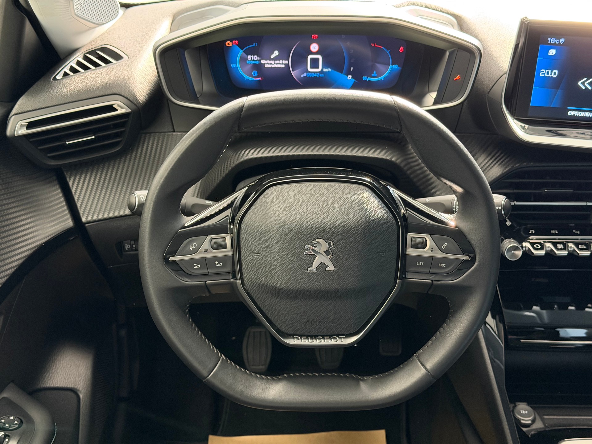 PEUGEOT 208 1.2 PureTech Allure Pack-image-14
