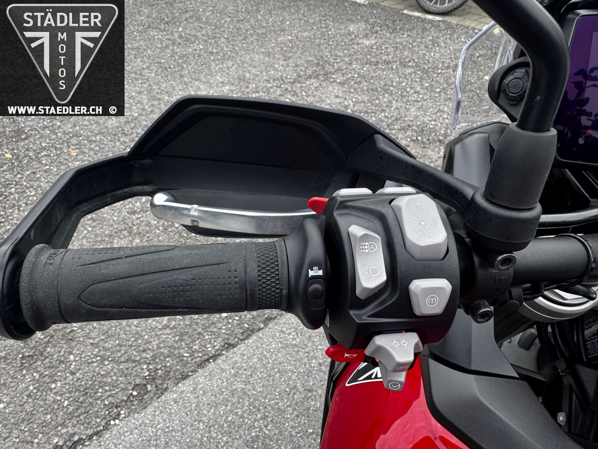 TRIUMPH Tiger 900 GT Pro-image-8