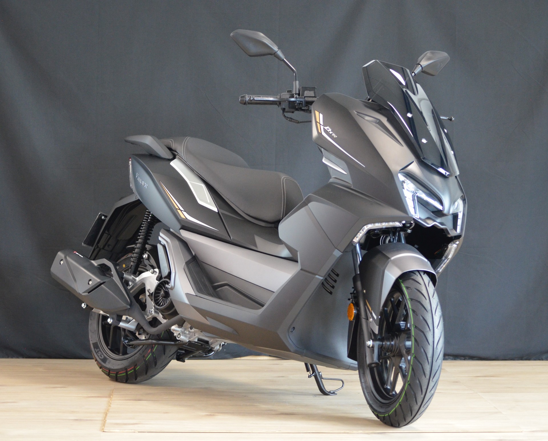 WOTTAN VAMPIRE 125